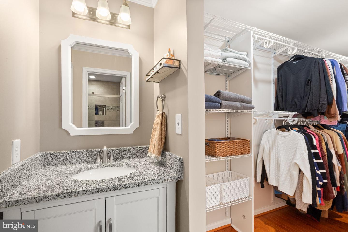 6066 HEATHERWOOD DR, ALEXANDRIA, Virginia 22310, 3 Bedrooms Bedrooms, ,3 BathroomsBathrooms,Residential,For sale,6066 HEATHERWOOD DR,VAFX2288412 MLS # VAFX2288412