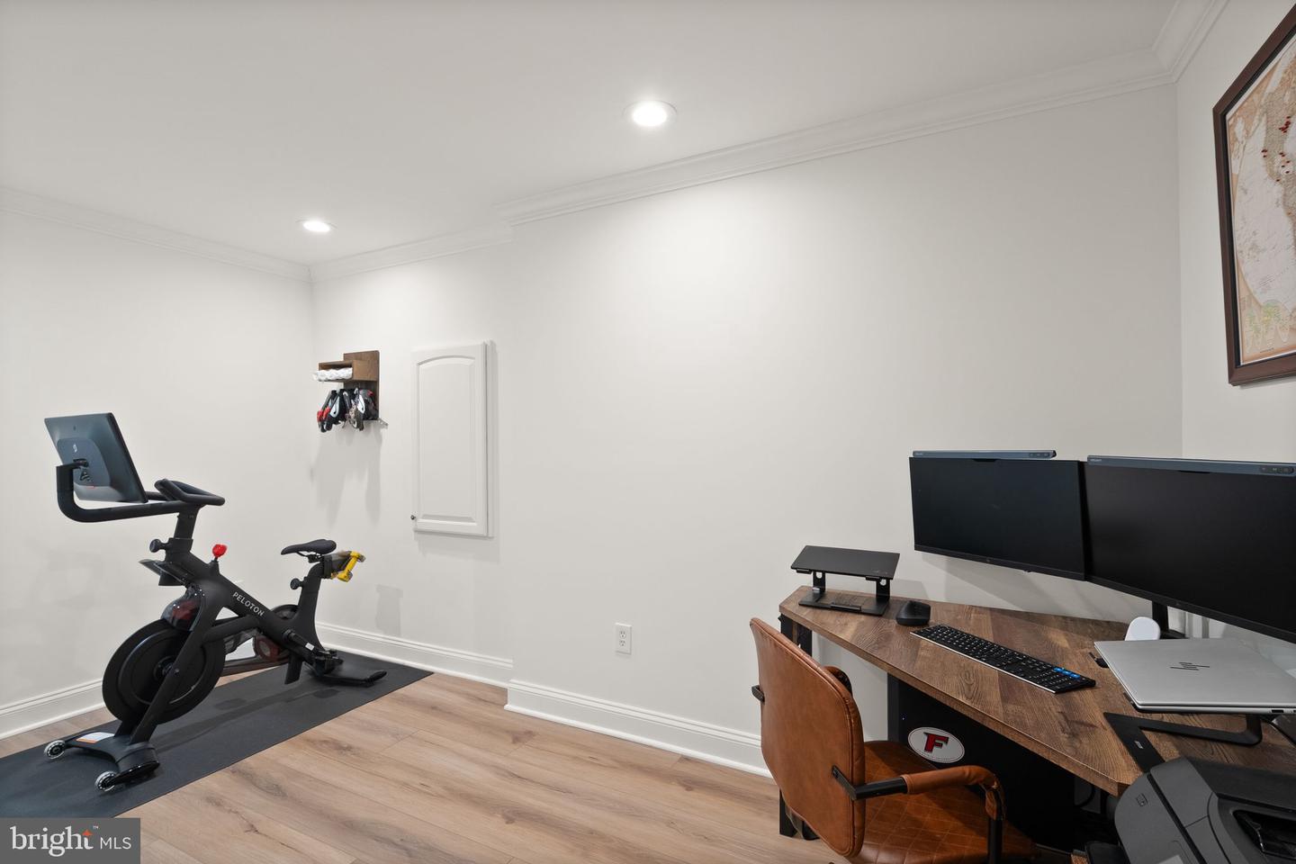 6066 HEATHERWOOD DR, ALEXANDRIA, Virginia 22310, 3 Bedrooms Bedrooms, ,3 BathroomsBathrooms,Residential,For sale,6066 HEATHERWOOD DR,VAFX2288412 MLS # VAFX2288412