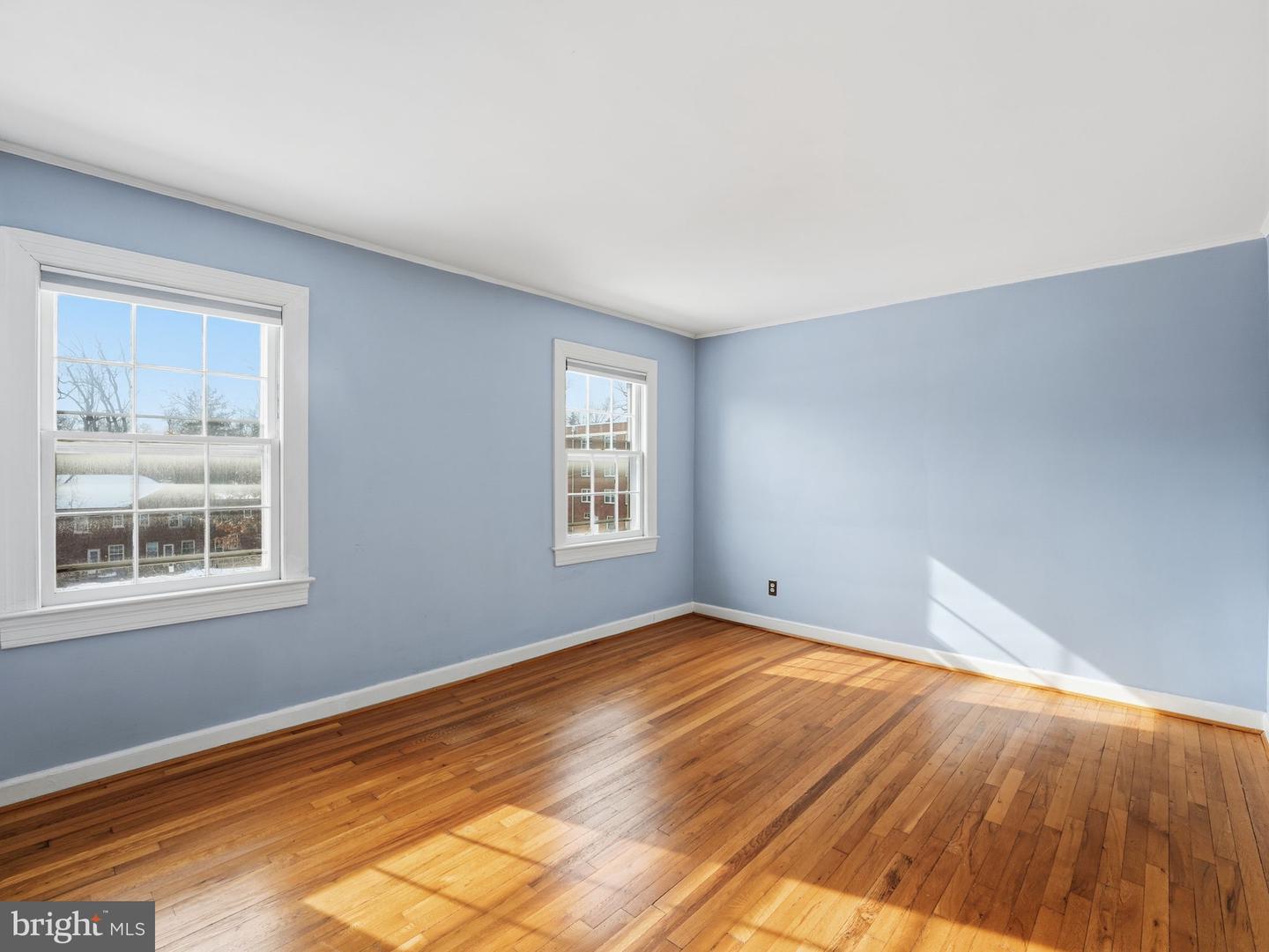 1400 S EDGEWOOD ST #515, ARLINGTON, Virginia 22204, 2 Bedrooms Bedrooms, ,1 BathroomBathrooms,Residential,For sale,1400 S EDGEWOOD ST #515,VAAR2068402 MLS # VAAR2068402