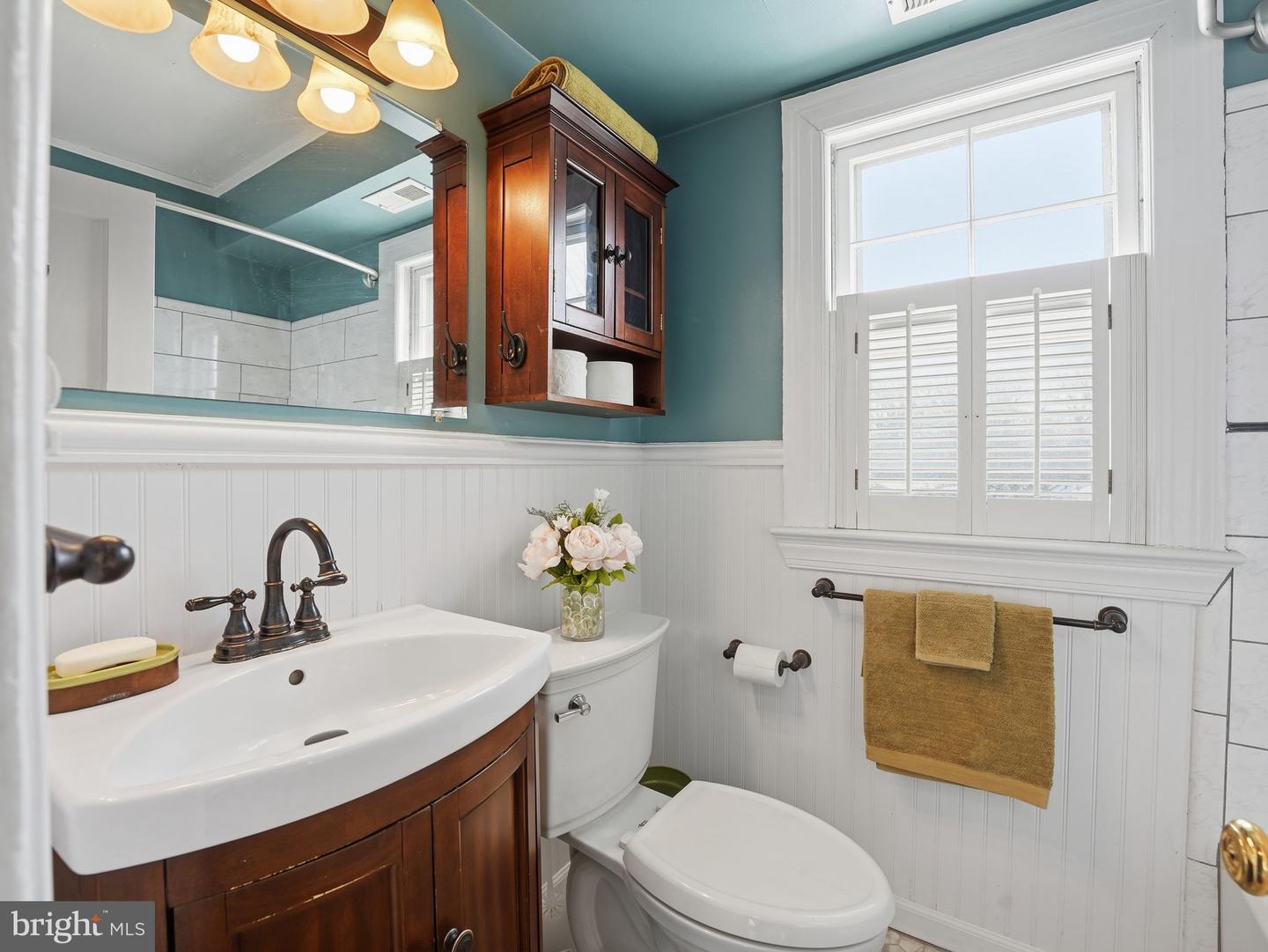 1400 S EDGEWOOD ST #515, ARLINGTON, Virginia 22204, 2 Bedrooms Bedrooms, ,1 BathroomBathrooms,Residential,For sale,1400 S EDGEWOOD ST #515,VAAR2068402 MLS # VAAR2068402