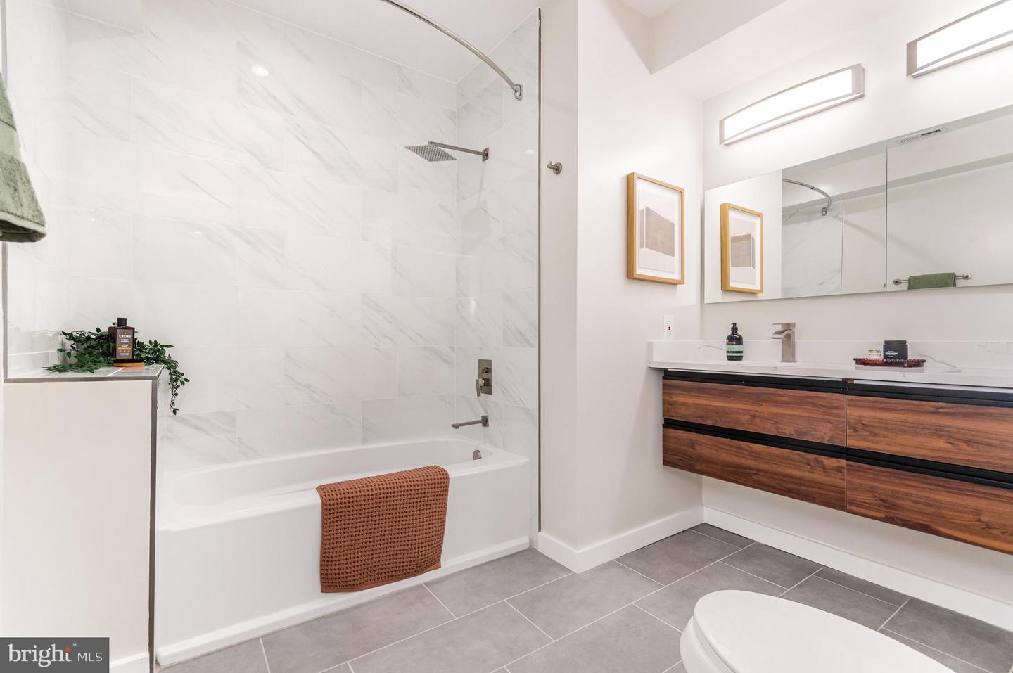 2116 4TH ST NE #C, WASHINGTON, District Of Columbia 20002, 2 Bedrooms Bedrooms, ,1 BathroomBathrooms,Residential,For sale,2116 4TH ST NE #C,DCDC2244356 MLS # DCDC2244356 2116 4TH ST NE #C, WASHINGTON, District Of Columbia 20002, 2 Bedrooms Bedrooms, ,1 BathroomBathrooms,Residential,For sale,2116 4TH ST NE #C,DCDC2244356 MLS # DCDC2244356