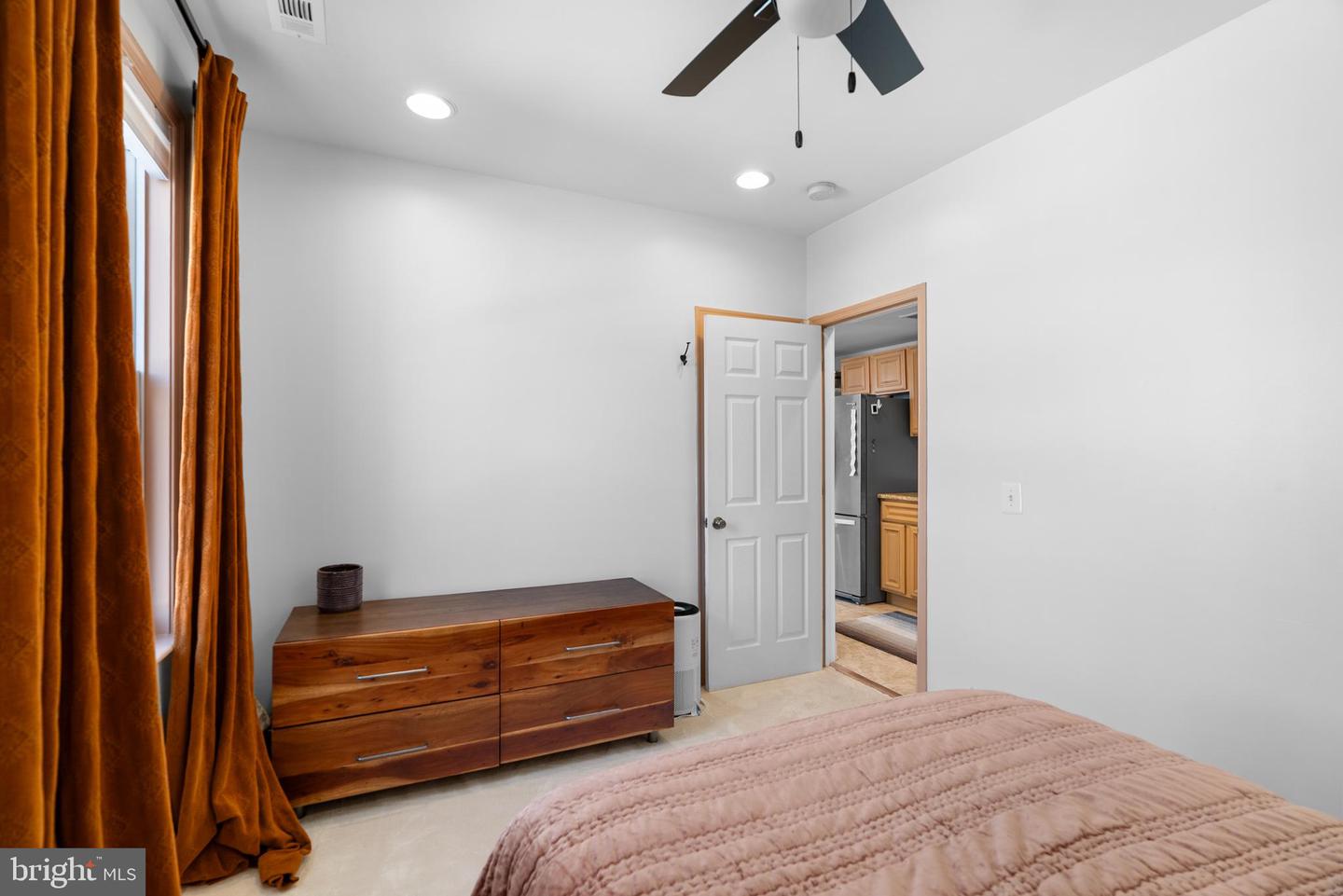 1668 TRINIDAD AVE NE #2, WASHINGTON, District Of Columbia 20002, 2 Bedrooms Bedrooms, ,1 BathroomBathrooms,Residential,For sale,1668 TRINIDAD AVE NE #2,DCDC2244362 MLS # DCDC2244362