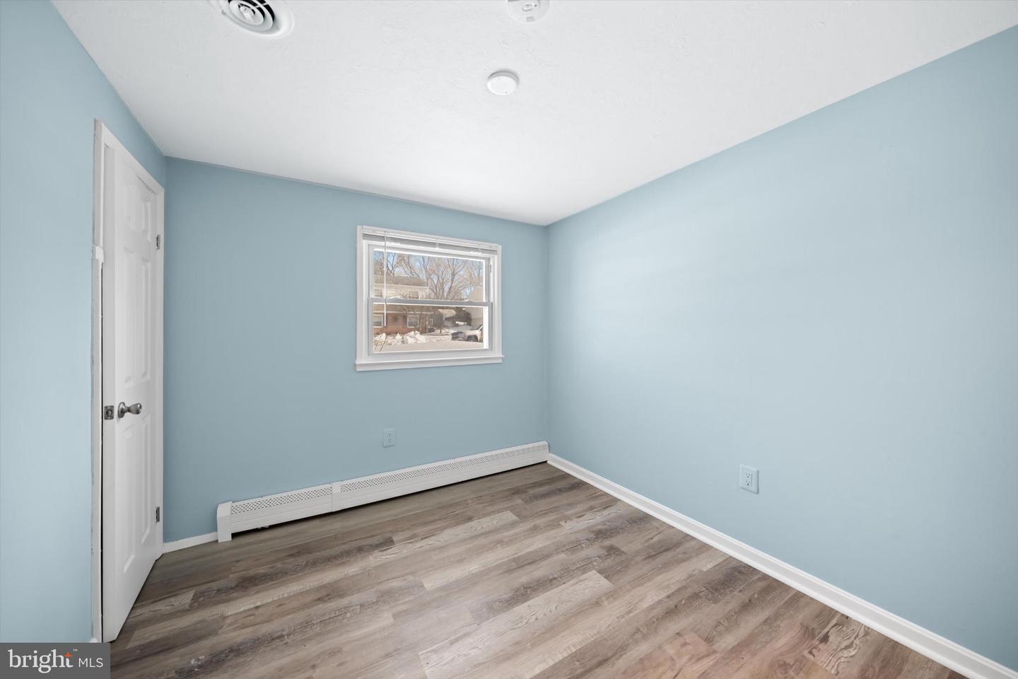 15114 CALEXICO LN, WOODBRIDGE, Virginia 22193, 4 Bedrooms Bedrooms, 6 Rooms Rooms,2 BathroomsBathrooms,Residential,For sale,15114 CALEXICO LN,VAPW2111734 MLS # VAPW2111734