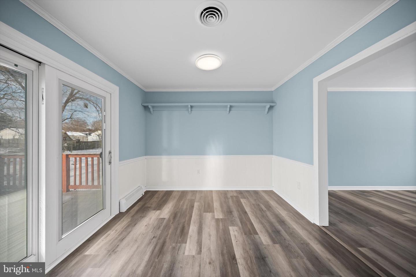 15114 CALEXICO LN, WOODBRIDGE, Virginia 22193, 4 Bedrooms Bedrooms, 6 Rooms Rooms,2 BathroomsBathrooms,Residential,For sale,15114 CALEXICO LN,VAPW2111734 MLS # VAPW2111734