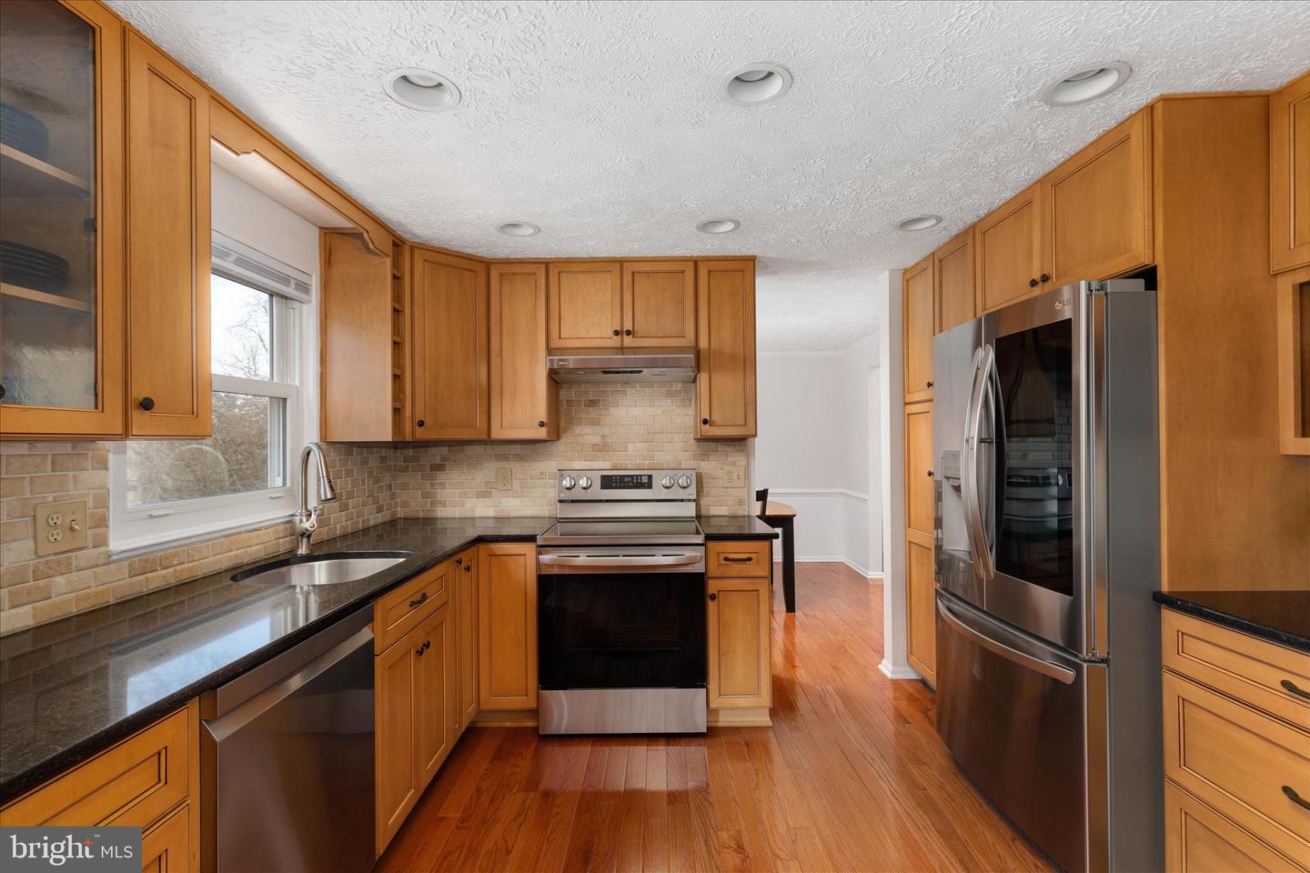 13050 MONTEREY ESTATES DR, HERNDON, Virginia 20171, 3 Bedrooms Bedrooms, ,2 BathroomsBathrooms,Residential,For sale,13050 MONTEREY ESTATES DR,VAFX2288272 MLS # VAFX2288272