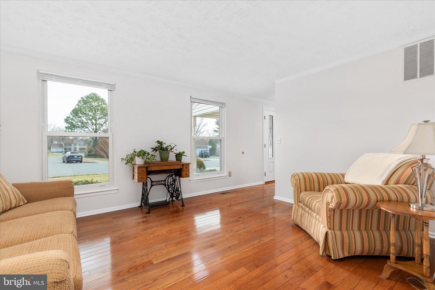 13050 MONTEREY ESTATES DR, HERNDON, Virginia 20171, 3 Bedrooms Bedrooms, ,2 BathroomsBathrooms,Residential,For sale,13050 MONTEREY ESTATES DR,VAFX2288272 MLS # VAFX2288272