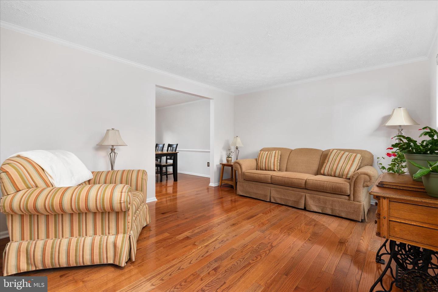 13050 MONTEREY ESTATES DR, HERNDON, Virginia 20171, 3 Bedrooms Bedrooms, ,2 BathroomsBathrooms,Residential,For sale,13050 MONTEREY ESTATES DR,VAFX2288272 MLS # VAFX2288272