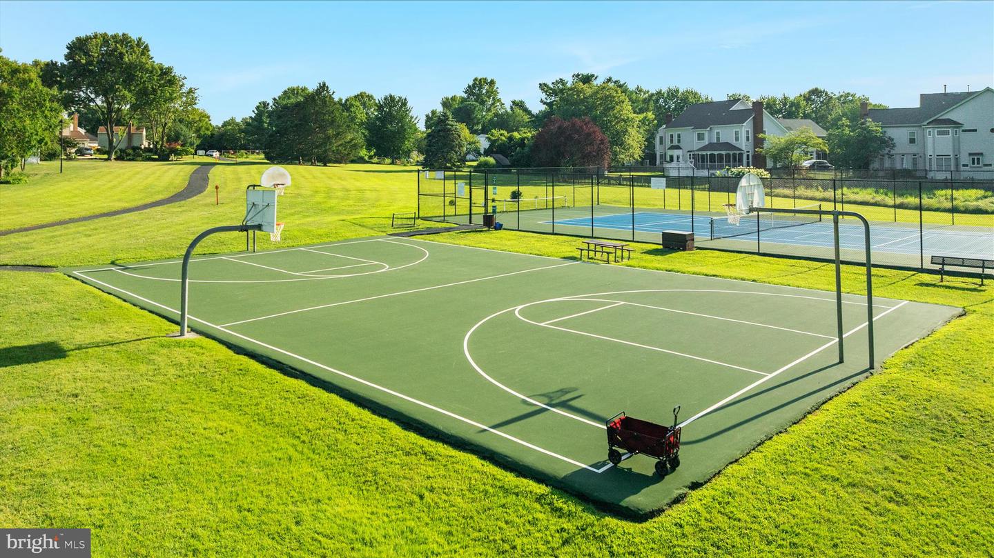 13050 MONTEREY ESTATES DR, HERNDON, Virginia 20171, 3 Bedrooms Bedrooms, ,2 BathroomsBathrooms,Residential,For sale,13050 MONTEREY ESTATES DR,VAFX2288272 MLS # VAFX2288272