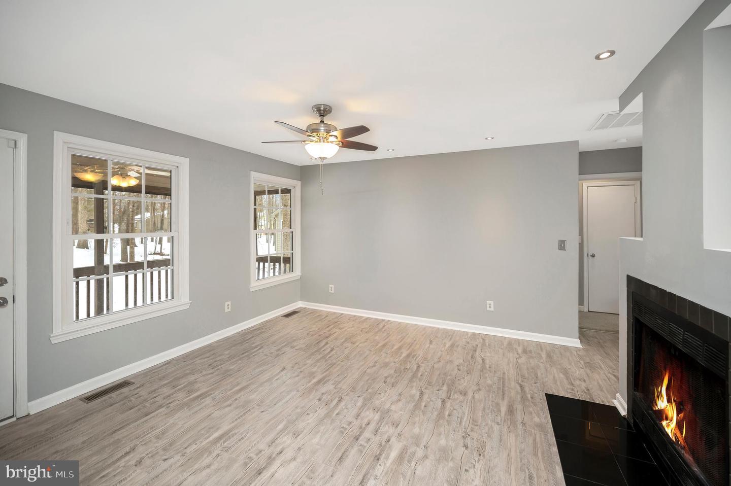 217 WASHINGTON ST, LOCUST GROVE, Virginia 22508, 3 Bedrooms Bedrooms, ,2 BathroomsBathrooms,Residential,For sale,217 WASHINGTON ST,VAOR2013218 MLS # VAOR2013218