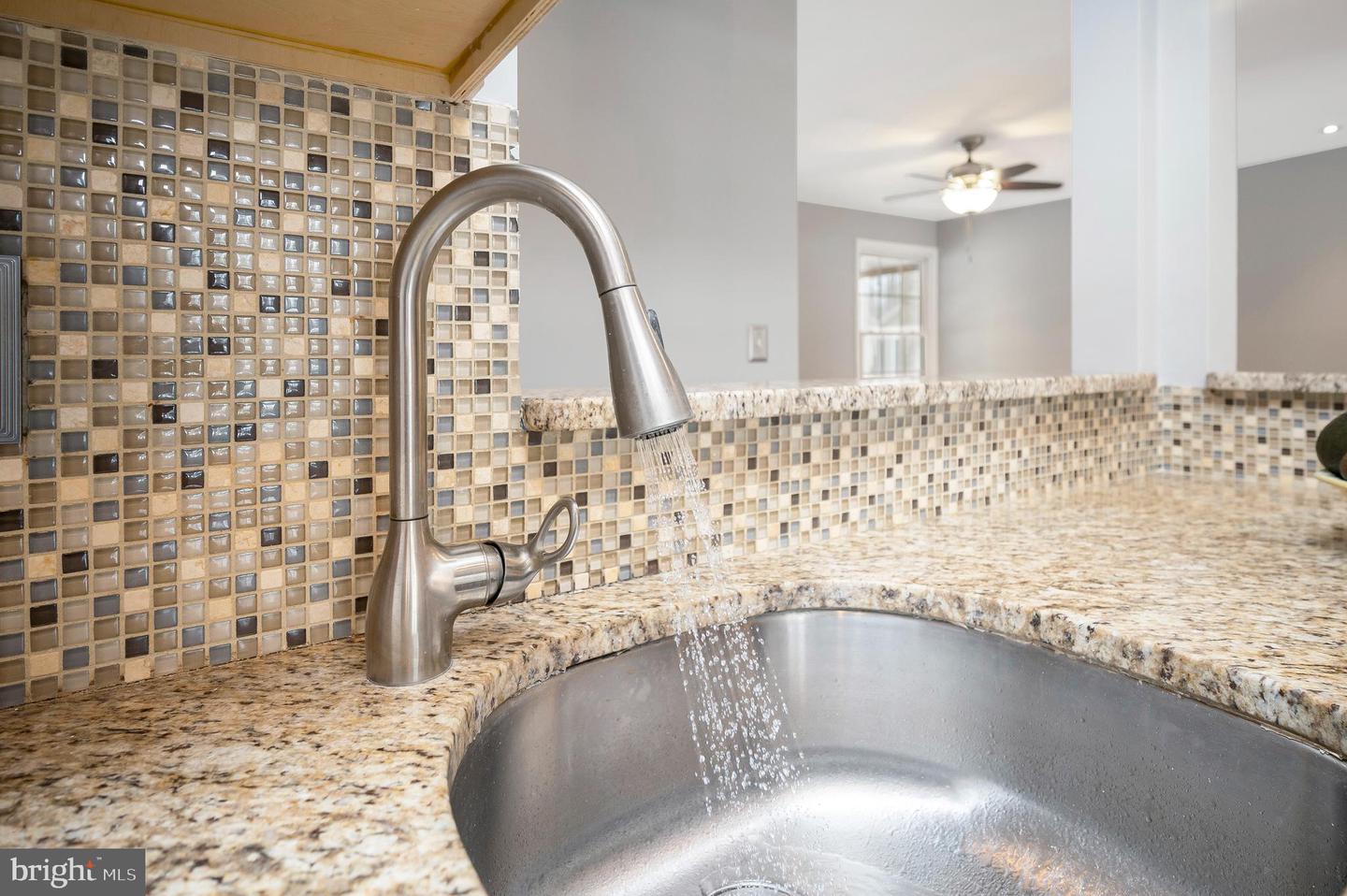 217 WASHINGTON ST, LOCUST GROVE, Virginia 22508, 3 Bedrooms Bedrooms, ,2 BathroomsBathrooms,Residential,For sale,217 WASHINGTON ST,VAOR2013218 MLS # VAOR2013218