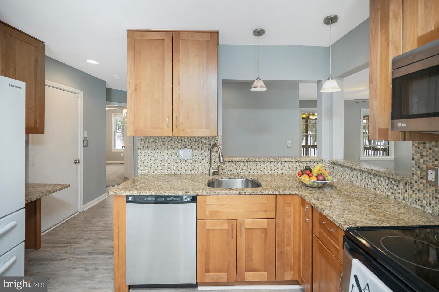 217 WASHINGTON ST, LOCUST GROVE, Virginia 22508, 3 Bedrooms Bedrooms, ,2 BathroomsBathrooms,Residential,For sale,217 WASHINGTON ST,VAOR2013218 MLS # VAOR2013218