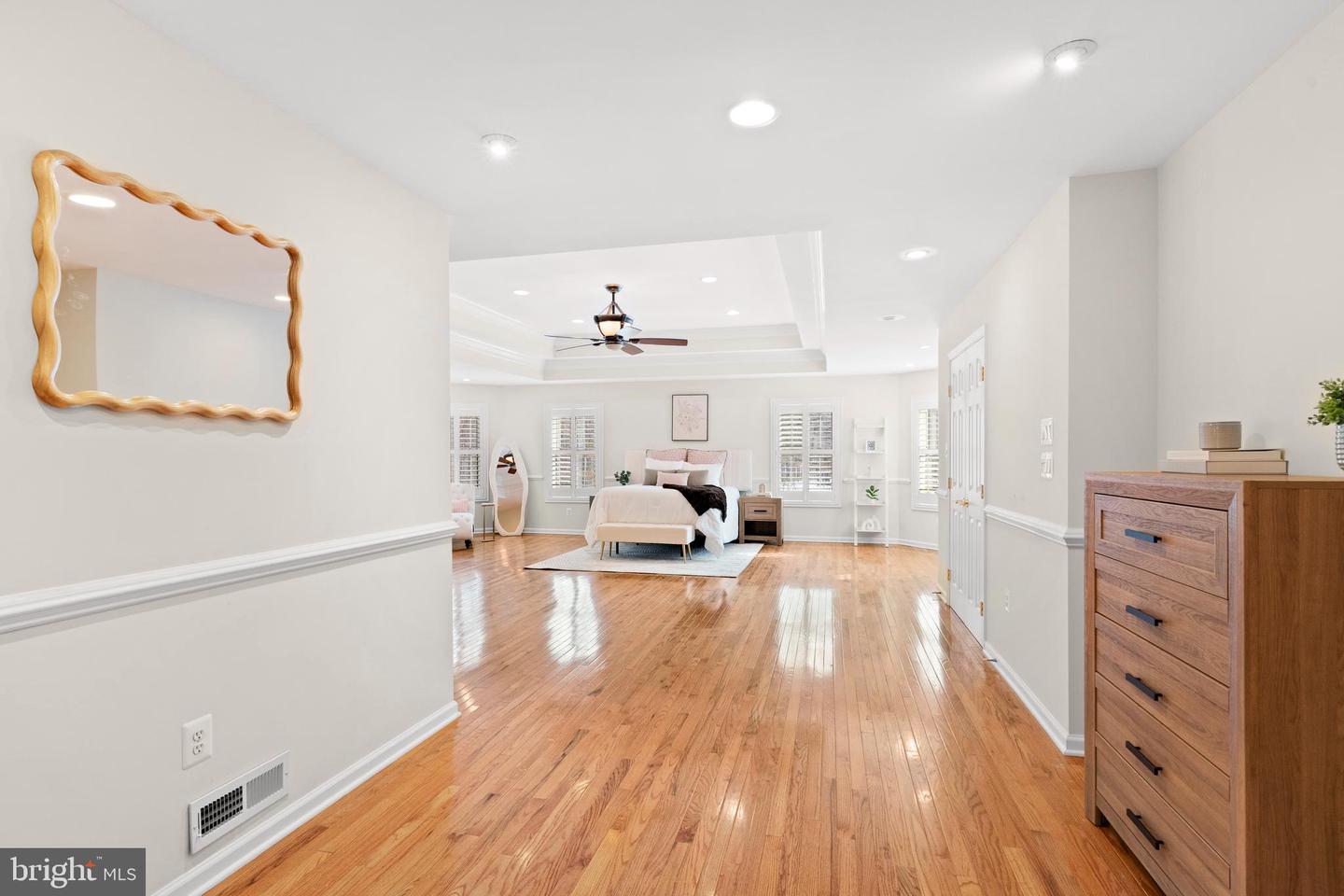 6713 BRIARCROFT ST, CLIFTON, Virginia 20124, 5 Bedrooms Bedrooms, ,5 BathroomsBathrooms,Residential,For sale,6713 BRIARCROFT ST,VAFX2288338 MLS # VAFX2288338