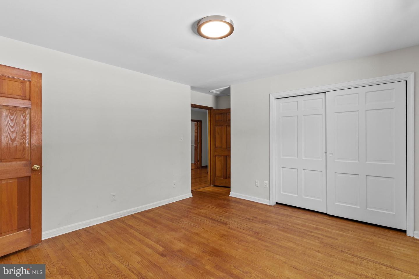 6713 BRIARCROFT ST, CLIFTON, Virginia 20124, 5 Bedrooms Bedrooms, ,5 BathroomsBathrooms,Residential,For sale,6713 BRIARCROFT ST,VAFX2288338 MLS # VAFX2288338