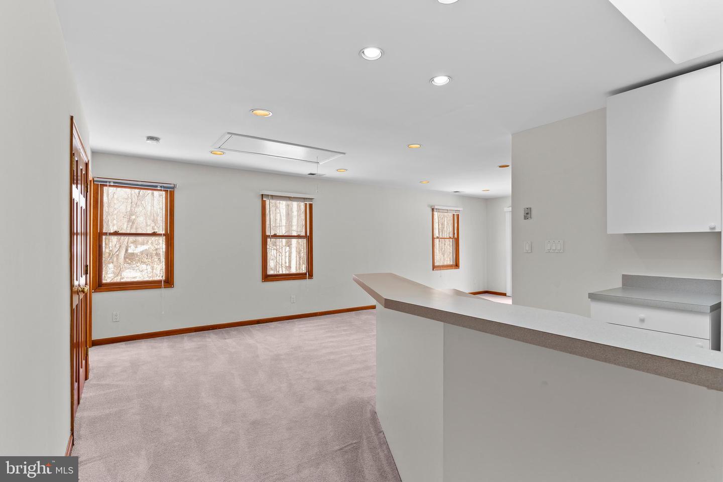 6713 BRIARCROFT ST, CLIFTON, Virginia 20124, 5 Bedrooms Bedrooms, ,5 BathroomsBathrooms,Residential,For sale,6713 BRIARCROFT ST,VAFX2288338 MLS # VAFX2288338