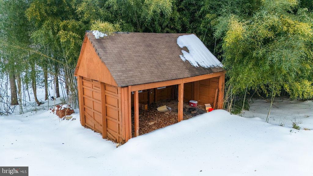 6713 BRIARCROFT ST, CLIFTON, Virginia 20124, 5 Bedrooms Bedrooms, ,5 BathroomsBathrooms,Residential,For sale,6713 BRIARCROFT ST,VAFX2288338 MLS # VAFX2288338