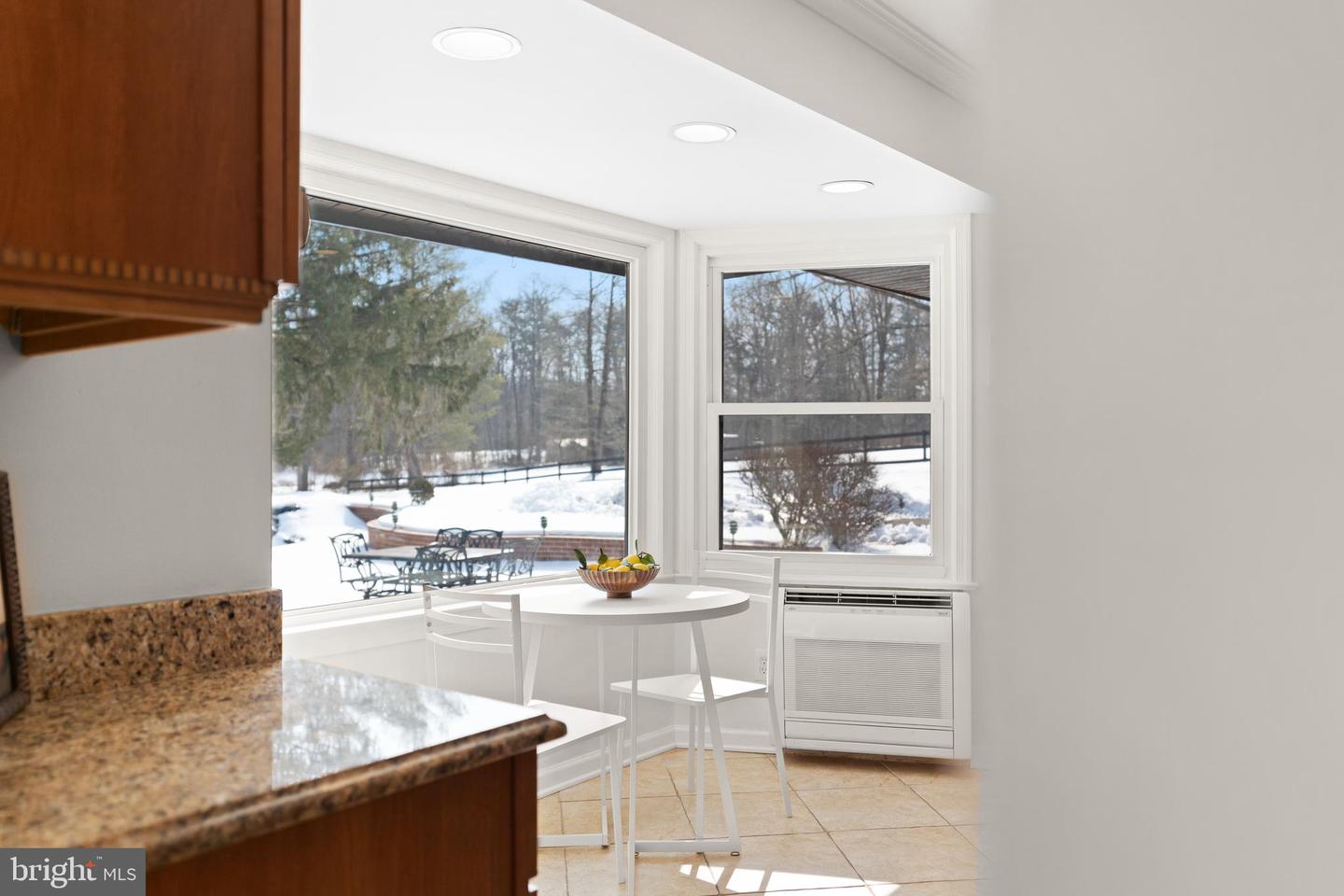 6713 BRIARCROFT ST, CLIFTON, Virginia 20124, 5 Bedrooms Bedrooms, ,5 BathroomsBathrooms,Residential,For sale,6713 BRIARCROFT ST,VAFX2288338 MLS # VAFX2288338