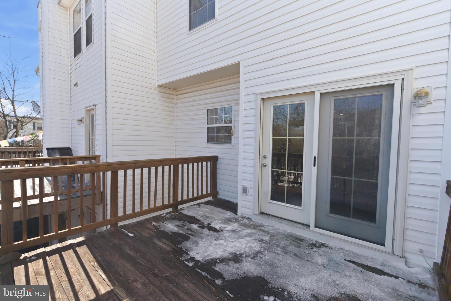 21946 THOMPSON SQ, STERLING, Virginia 20166, 2 Bedrooms Bedrooms, ,2 BathroomsBathrooms,Residential,For sale,21946 THOMPSON SQ,VALO2115058 MLS # VALO2115058