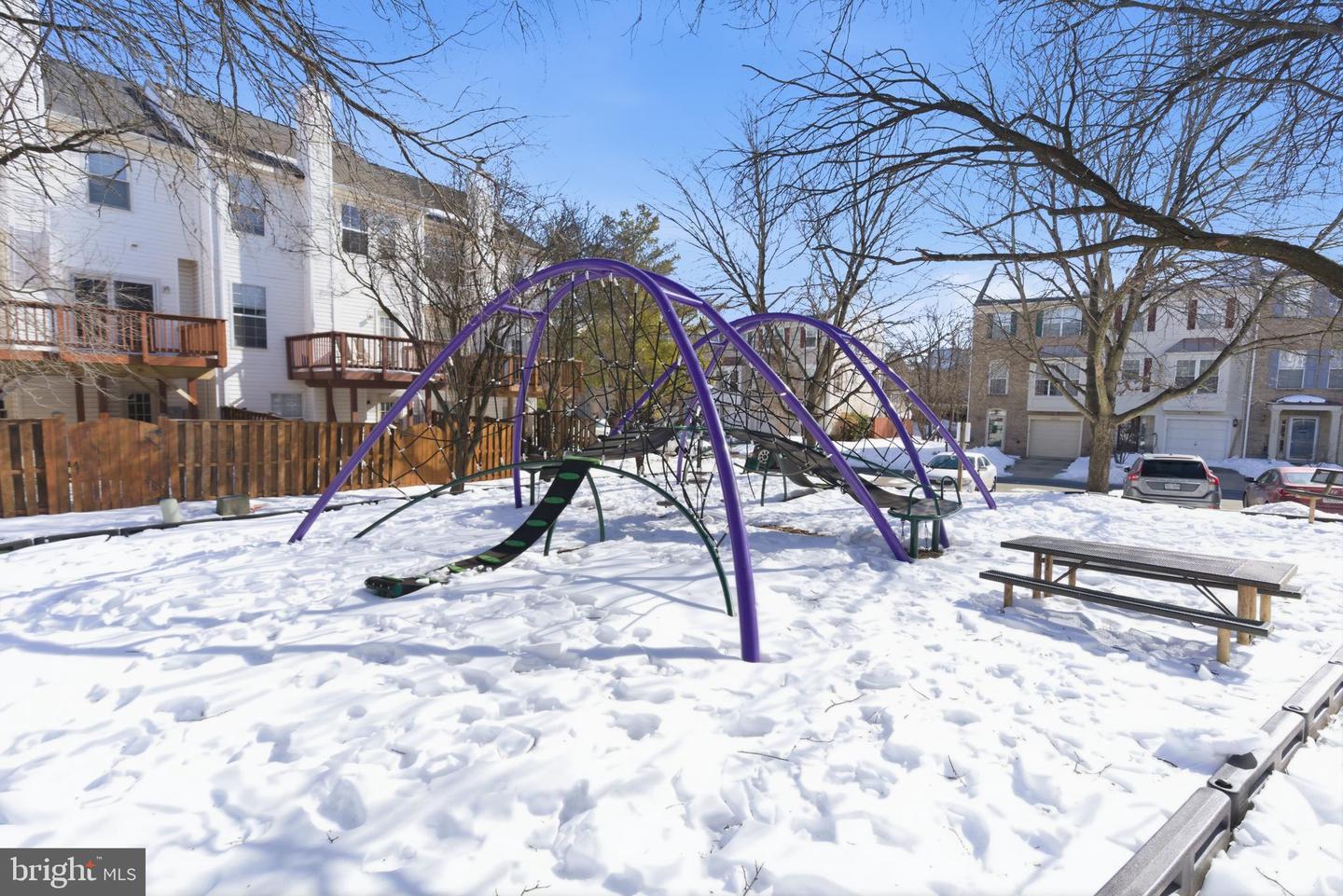 21946 THOMPSON SQ, STERLING, Virginia 20166, 2 Bedrooms Bedrooms, ,2 BathroomsBathrooms,Residential,For sale,21946 THOMPSON SQ,VALO2115058 MLS # VALO2115058