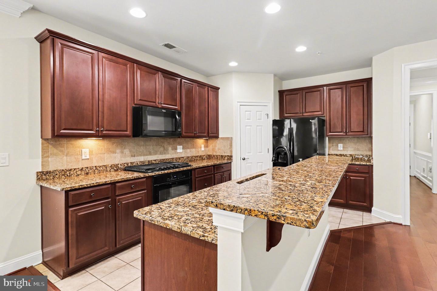 257 LONG POINT DR, FREDERICKSBURG, Virginia 22406, 2 Bedrooms Bedrooms, ,2 BathroomsBathrooms,Residential,For sale,257 LONG POINT DR,VAST2045652 MLS # VAST2045652