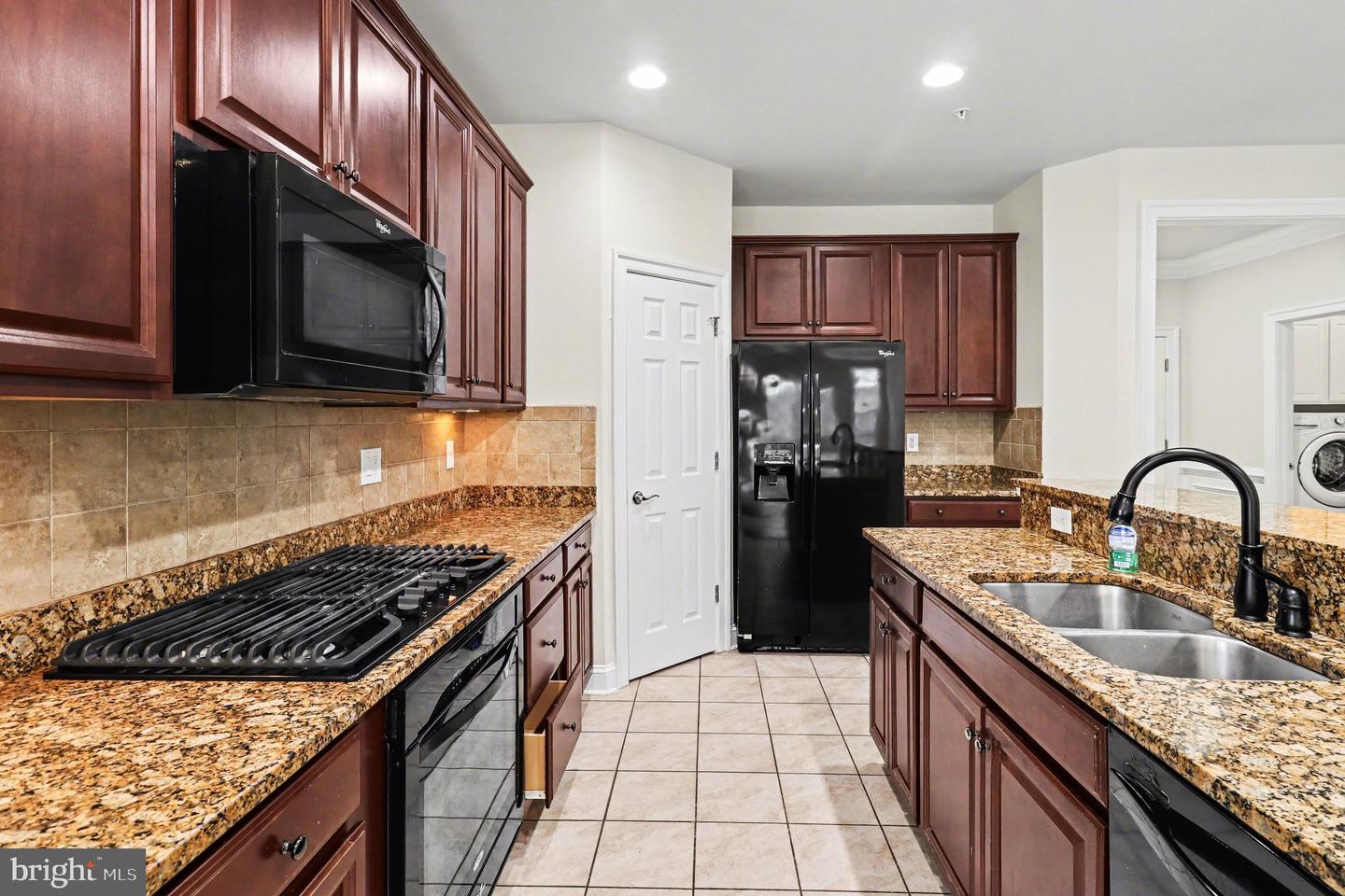 257 LONG POINT DR, FREDERICKSBURG, Virginia 22406, 2 Bedrooms Bedrooms, ,2 BathroomsBathrooms,Residential,For sale,257 LONG POINT DR,VAST2045652 MLS # VAST2045652