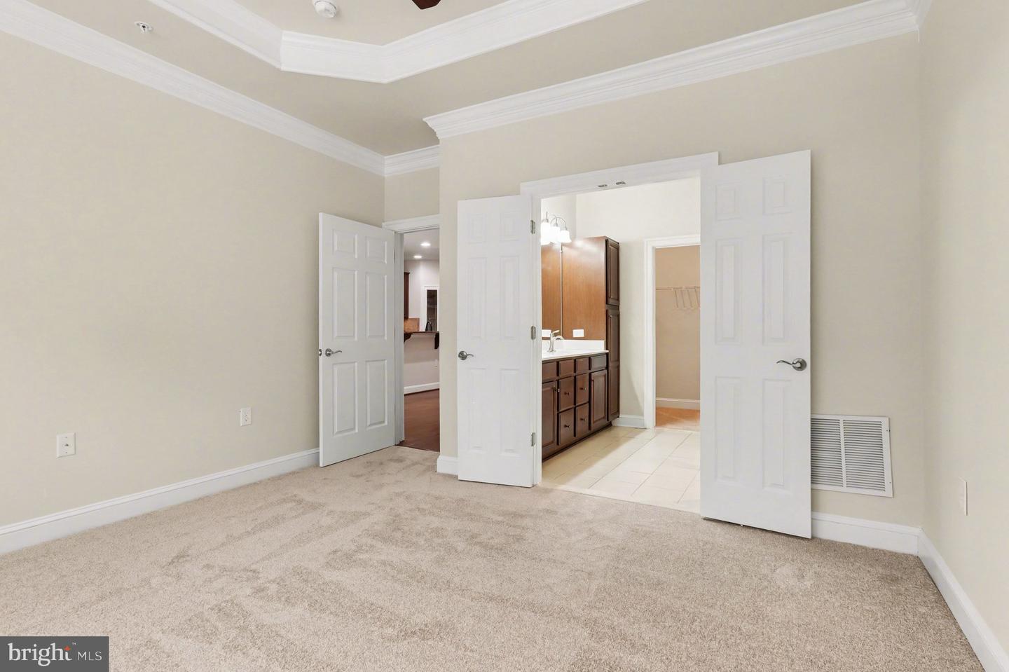 257 LONG POINT DR, FREDERICKSBURG, Virginia 22406, 2 Bedrooms Bedrooms, ,2 BathroomsBathrooms,Residential,For sale,257 LONG POINT DR,VAST2045652 MLS # VAST2045652