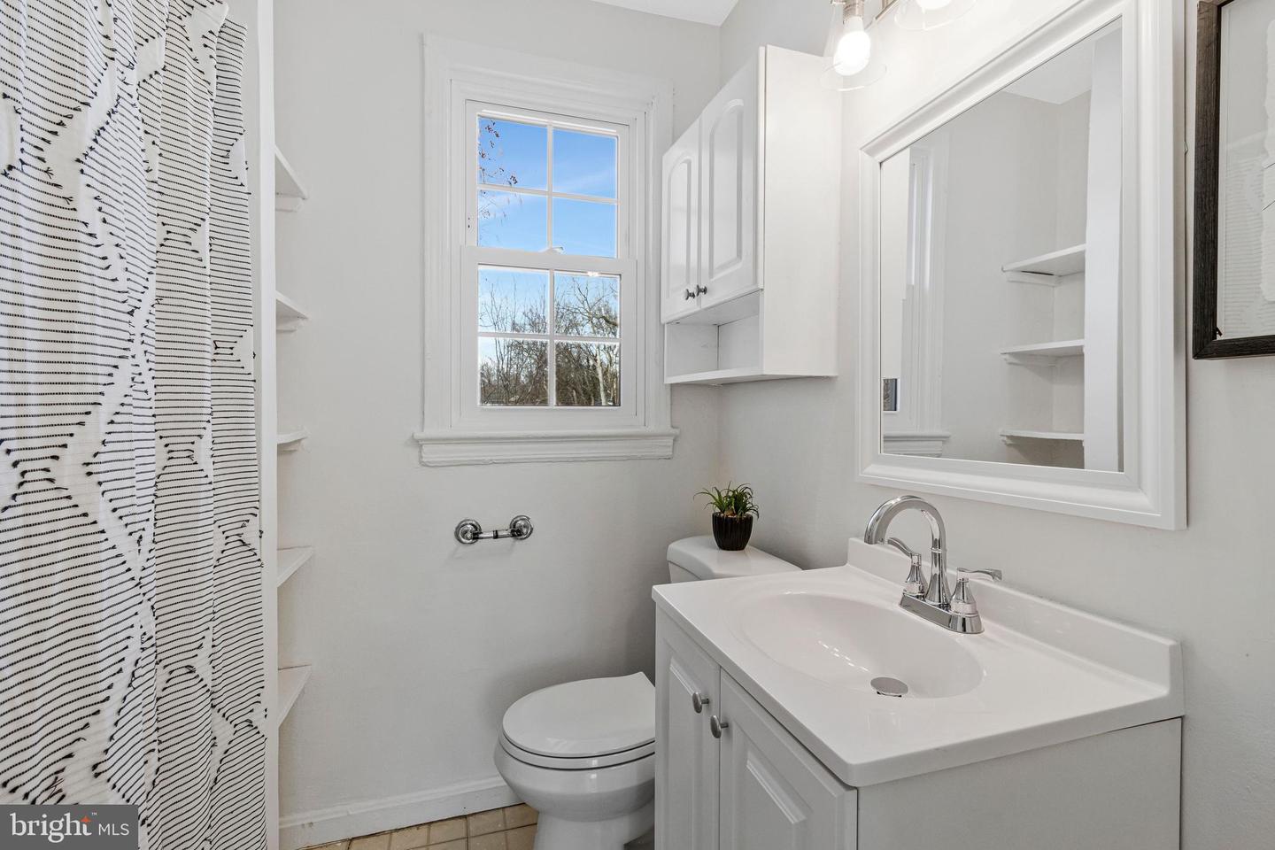 4332 POLK ST NE, WASHINGTON, District Of Columbia 20019, 2 Bedrooms Bedrooms, ,1 BathroomBathrooms,Residential,For sale,4332 POLK ST NE,DCDC2244210 MLS # DCDC2244210