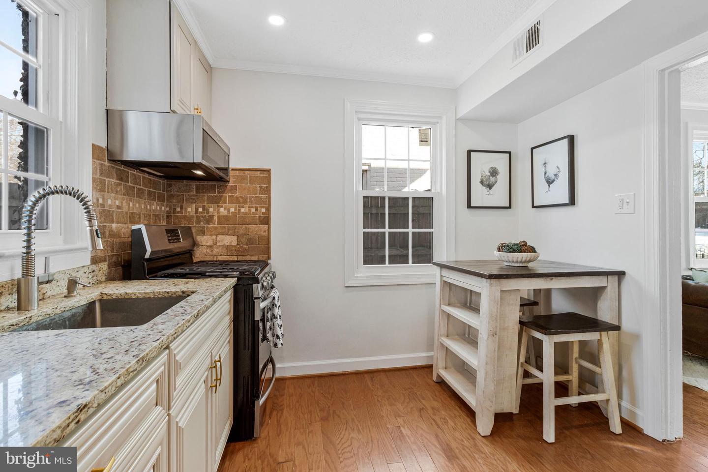 4332 POLK ST NE, WASHINGTON, District Of Columbia 20019, 2 Bedrooms Bedrooms, ,1 BathroomBathrooms,Residential,For sale,4332 POLK ST NE,DCDC2244210 MLS # DCDC2244210