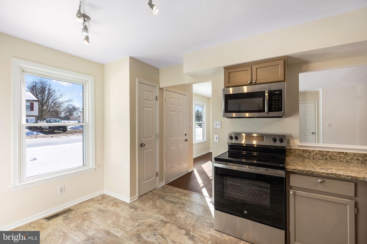 5303 BRIARBEND CT, FREDERICKSBURG, Virginia 22407, 3 Bedrooms Bedrooms, ,2 BathroomsBathrooms,Residential,For sale,5303 BRIARBEND CT,VASP2039008 MLS # VASP2039008