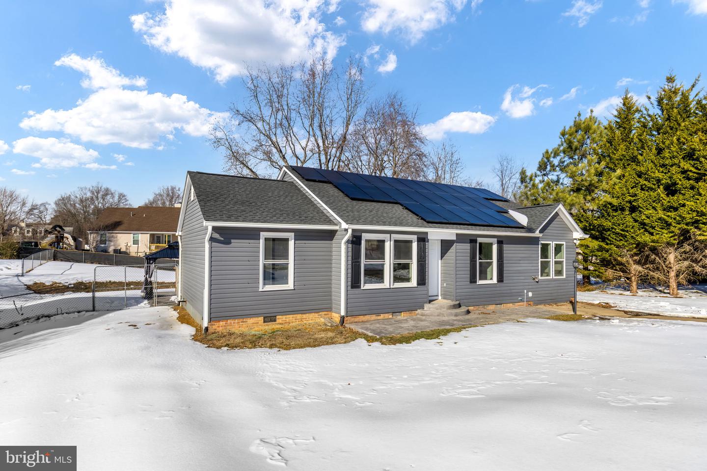 5303 BRIARBEND CT, FREDERICKSBURG, Virginia 22407, 3 Bedrooms Bedrooms, ,2 BathroomsBathrooms,Residential,For sale,5303 BRIARBEND CT,VASP2039008 MLS # VASP2039008