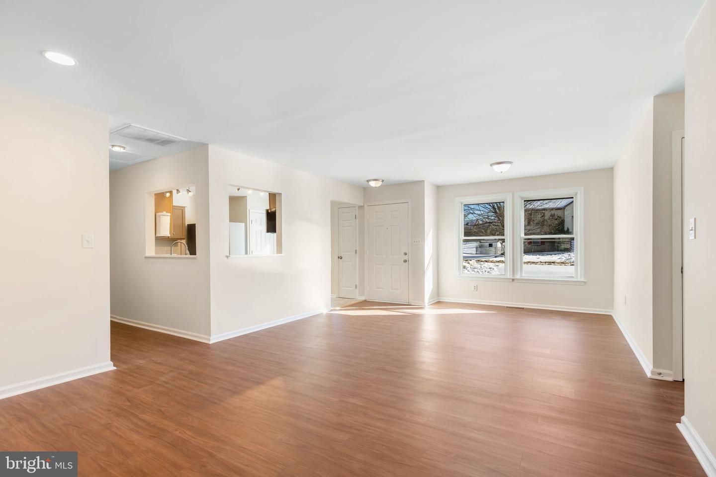 5303 BRIARBEND CT, FREDERICKSBURG, Virginia 22407, 3 Bedrooms Bedrooms, ,2 BathroomsBathrooms,Residential,For sale,5303 BRIARBEND CT,VASP2039008 MLS # VASP2039008