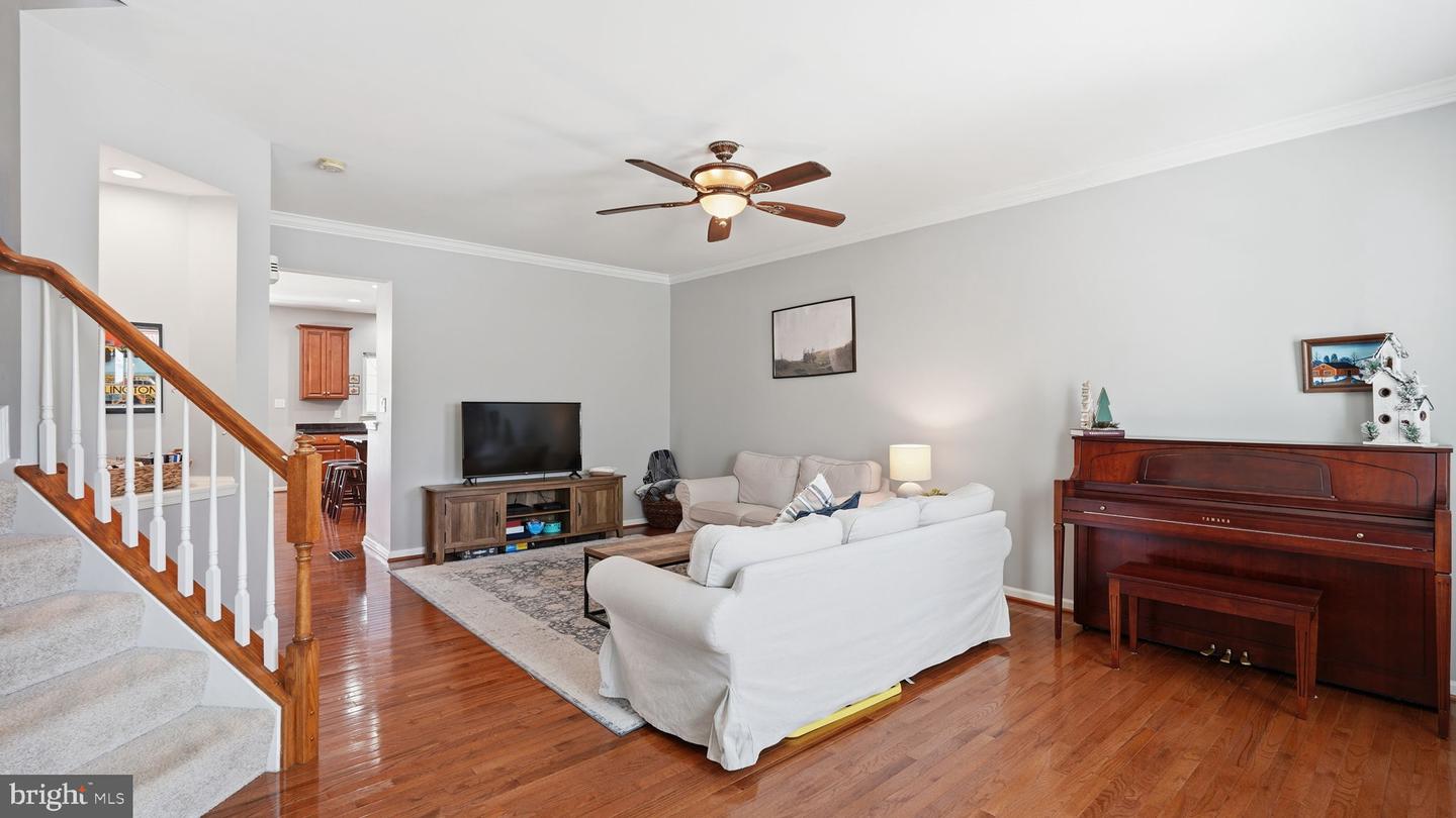 12605 TERRANOVA LN, WOODBRIDGE, Virginia 22192, 3 Bedrooms Bedrooms, ,3 BathroomsBathrooms,Residential,For sale,12605 TERRANOVA LN,VAPW2111676 MLS # VAPW2111676