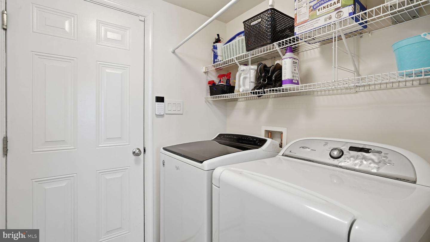 12605 TERRANOVA LN, WOODBRIDGE, Virginia 22192, 3 Bedrooms Bedrooms, ,3 BathroomsBathrooms,Residential,For sale,12605 TERRANOVA LN,VAPW2111676 MLS # VAPW2111676