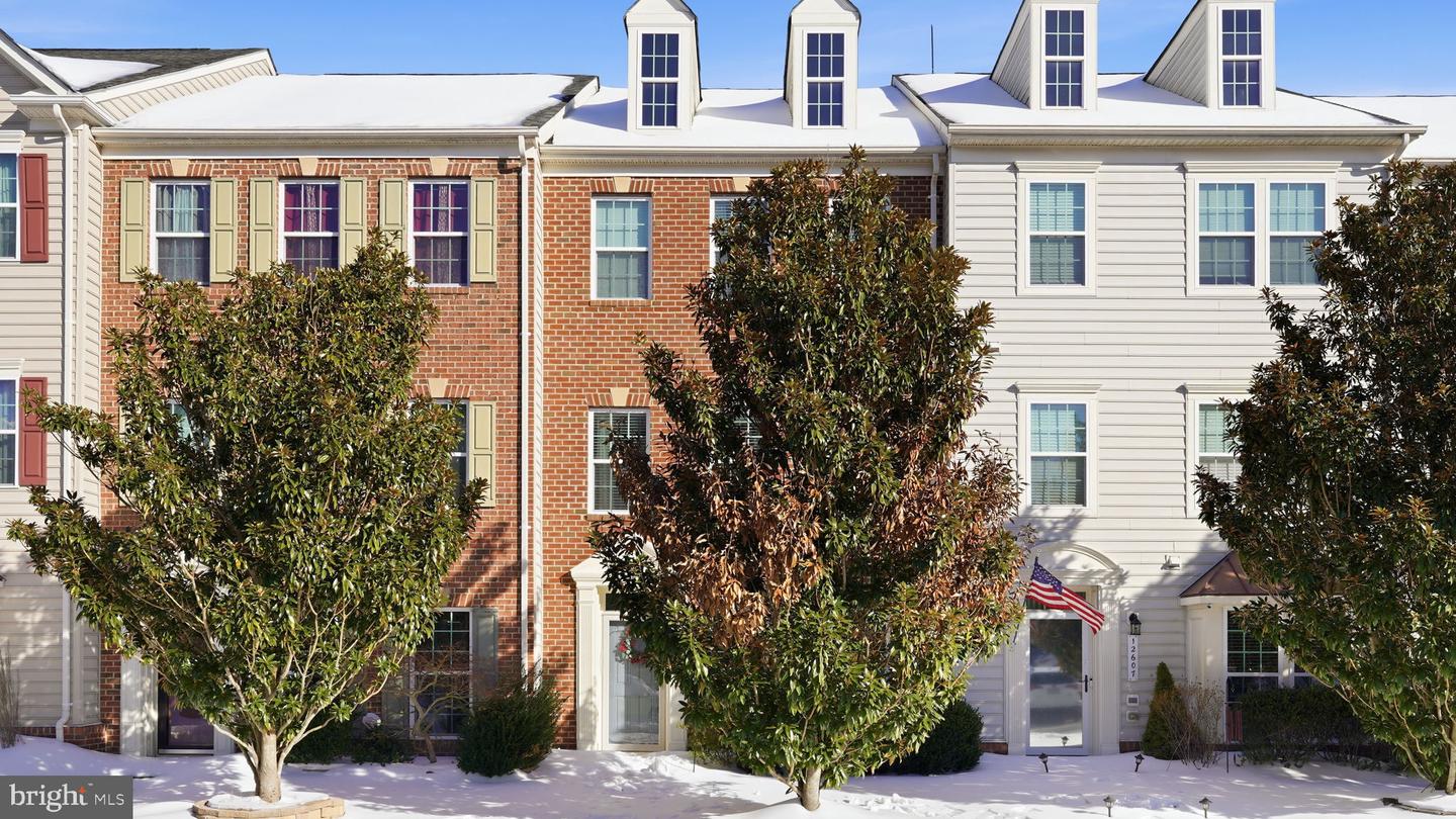 12605 TERRANOVA LN, WOODBRIDGE, Virginia 22192, 3 Bedrooms Bedrooms, ,3 BathroomsBathrooms,Residential,For sale,12605 TERRANOVA LN,VAPW2111676 MLS # VAPW2111676