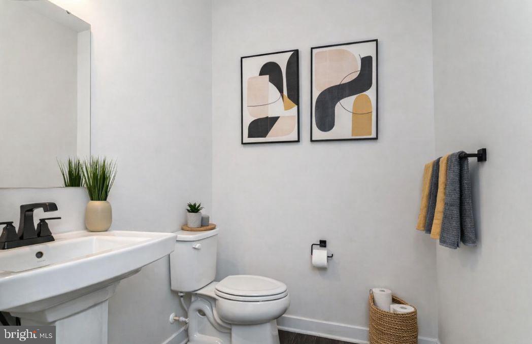 10907 GREEN LEAF RUN, SPOTSYLVANIA, Virginia 22551, 5 Bedrooms Bedrooms, 21 Rooms Rooms,4 BathroomsBathrooms,Residential,For sale,10907 GREEN LEAF RUN,VASP2039012 MLS # VASP2039012