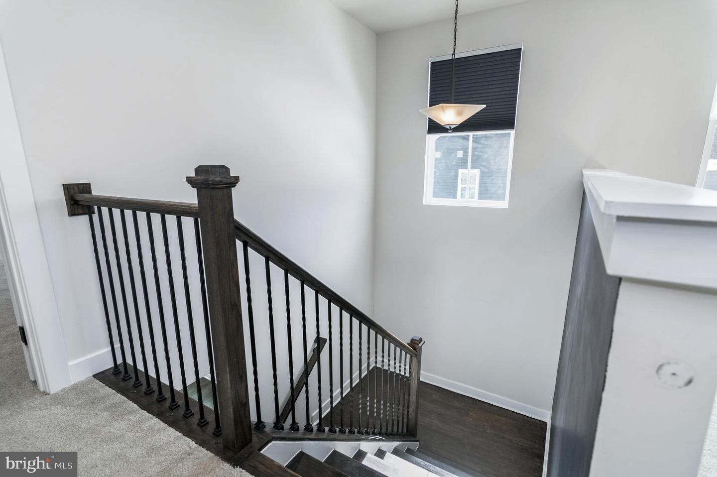 10907 GREEN LEAF RUN, SPOTSYLVANIA, Virginia 22551, 5 Bedrooms Bedrooms, 21 Rooms Rooms,4 BathroomsBathrooms,Residential,For sale,10907 GREEN LEAF RUN,VASP2039012 MLS # VASP2039012