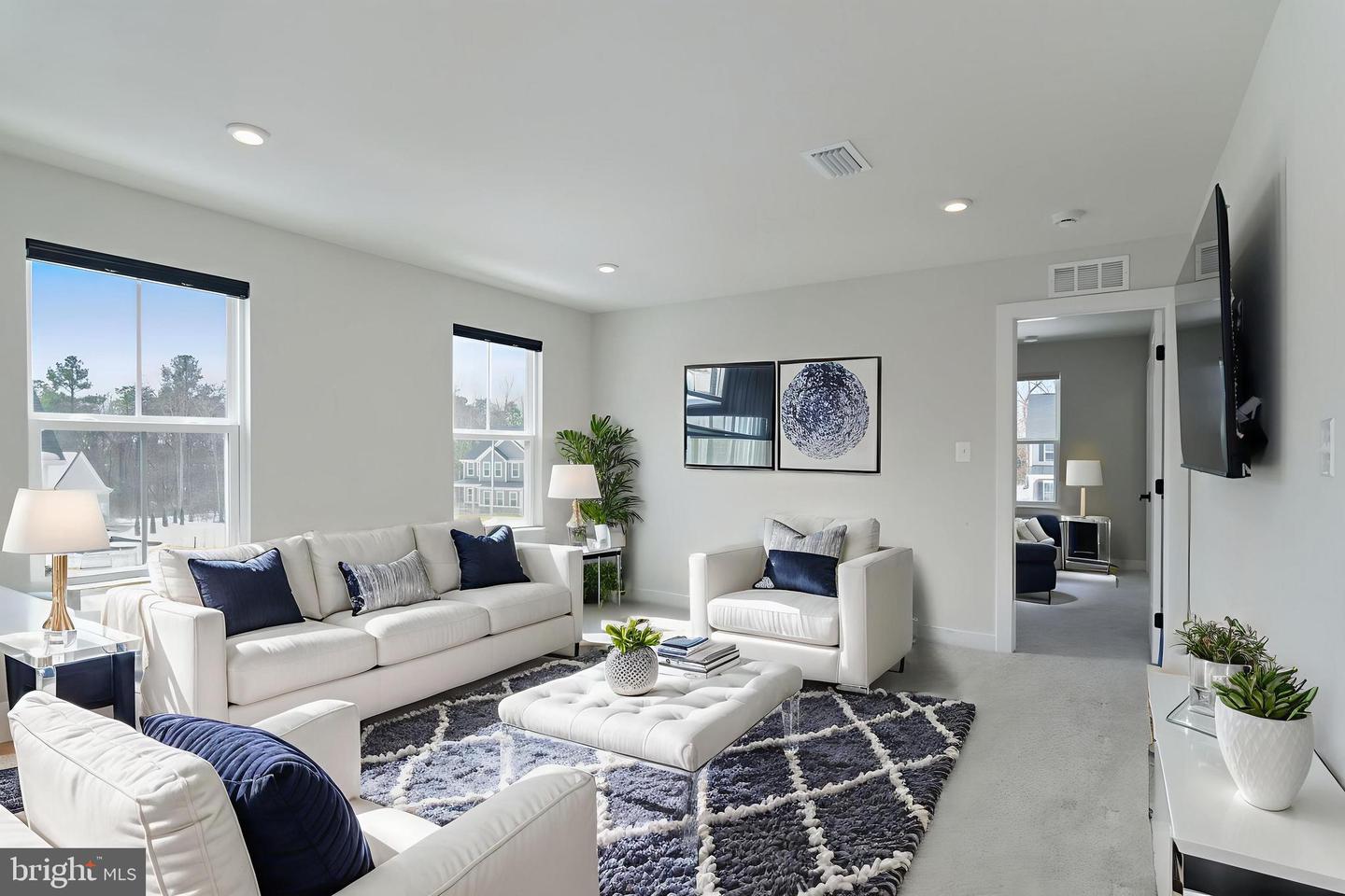 10907 GREEN LEAF RUN, SPOTSYLVANIA, Virginia 22551, 5 Bedrooms Bedrooms, 21 Rooms Rooms,4 BathroomsBathrooms,Residential,For sale,10907 GREEN LEAF RUN,VASP2039012 MLS # VASP2039012