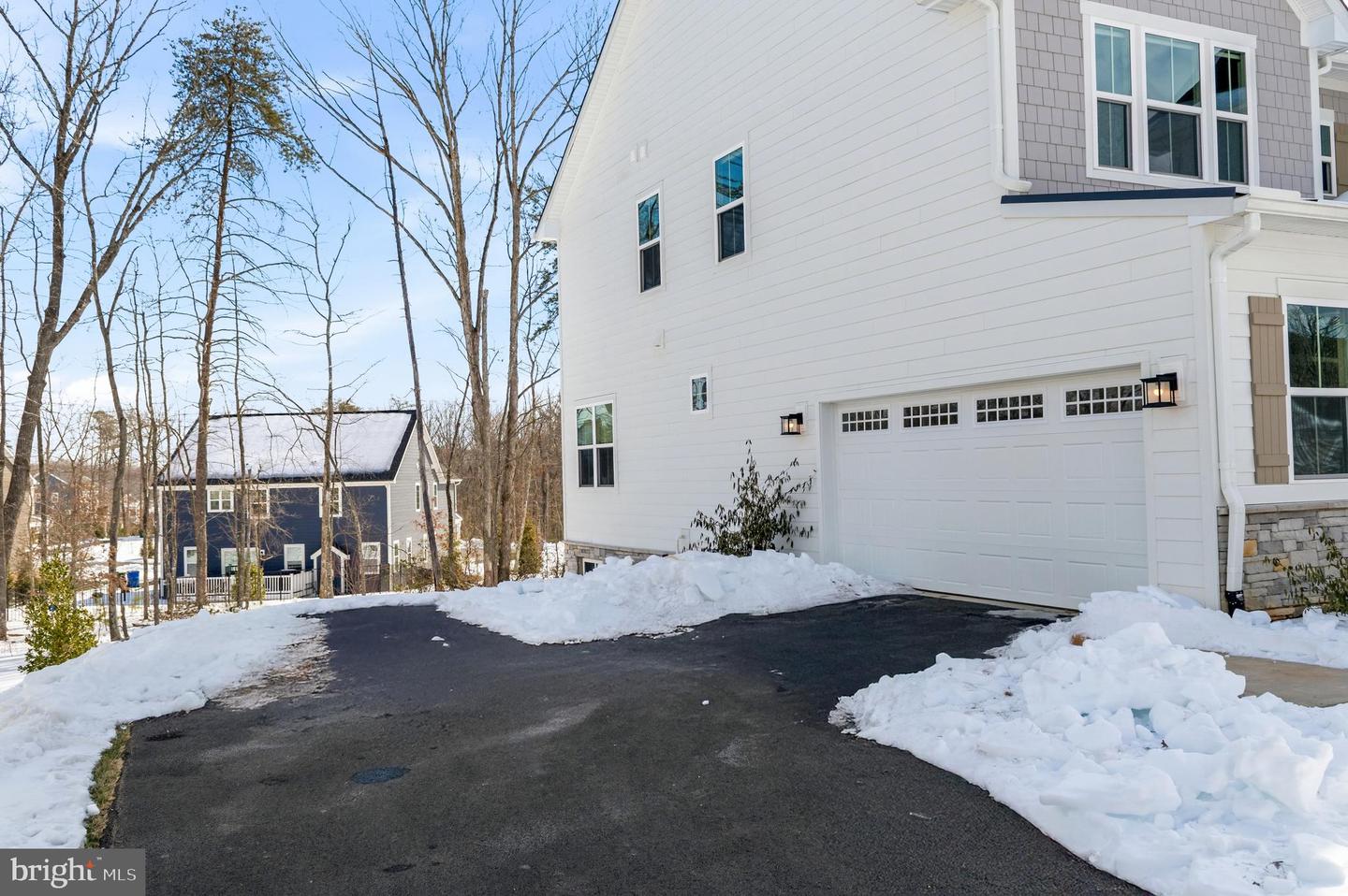 10907 GREEN LEAF RUN, SPOTSYLVANIA, Virginia 22551, 5 Bedrooms Bedrooms, 21 Rooms Rooms,4 BathroomsBathrooms,Residential,For sale,10907 GREEN LEAF RUN,VASP2039012 MLS # VASP2039012