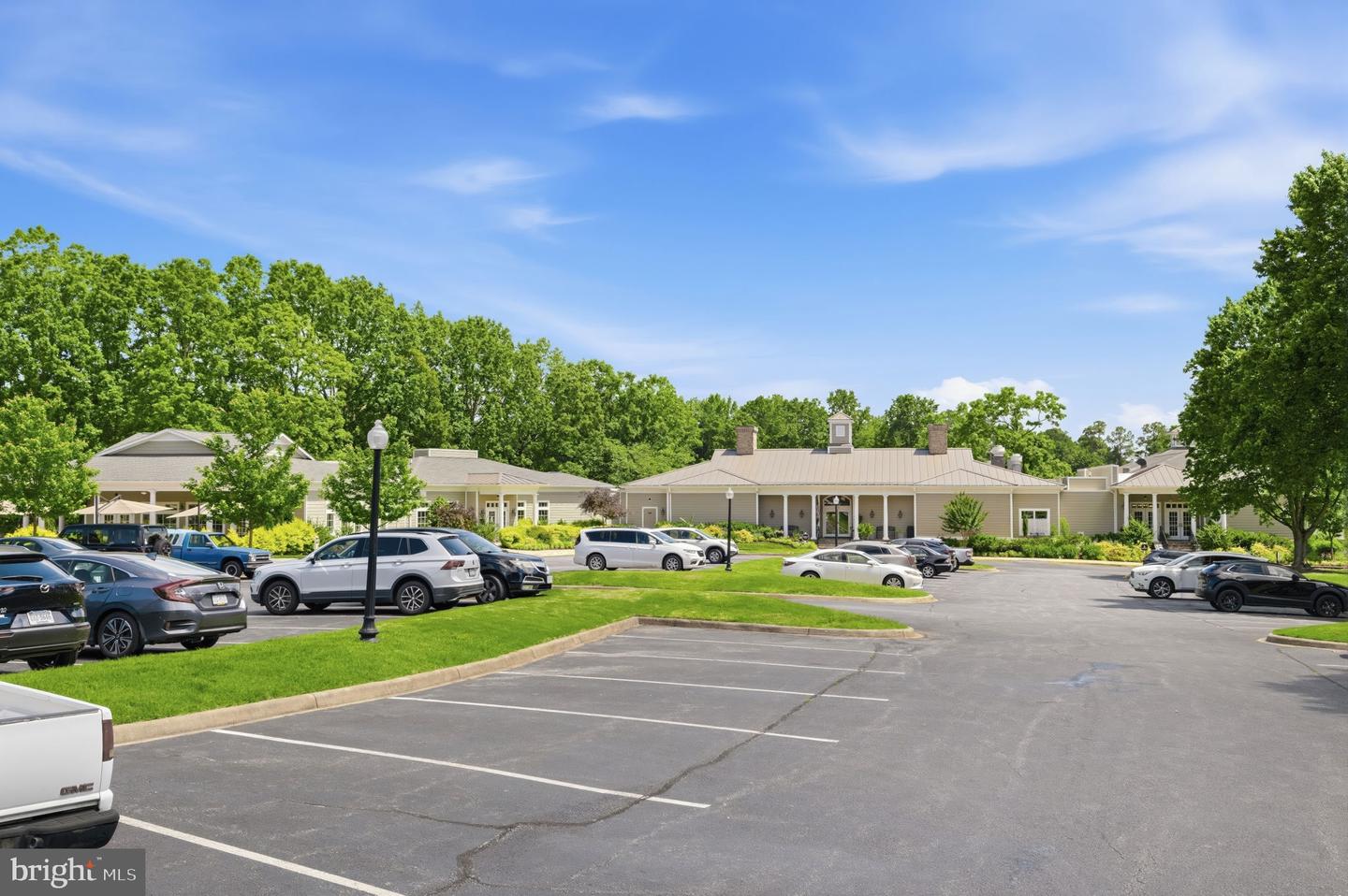 10907 GREEN LEAF RUN, SPOTSYLVANIA, Virginia 22551, 5 Bedrooms Bedrooms, 21 Rooms Rooms,4 BathroomsBathrooms,Residential,For sale,10907 GREEN LEAF RUN,VASP2039012 MLS # VASP2039012