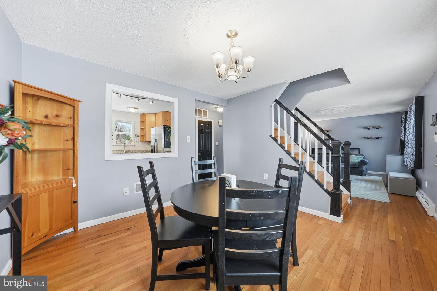 4602 KENWOOD DR, WOODBRIDGE, Virginia 22193, 3 Bedrooms Bedrooms, ,2 BathroomsBathrooms,Residential,For sale,4602 KENWOOD DR,VAPW2111700 MLS # VAPW2111700