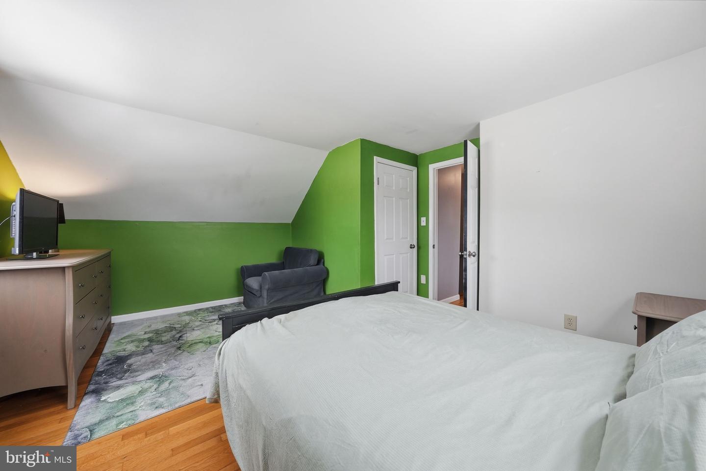 4602 KENWOOD DR, WOODBRIDGE, Virginia 22193, 3 Bedrooms Bedrooms, ,2 BathroomsBathrooms,Residential,For sale,4602 KENWOOD DR,VAPW2111700 MLS # VAPW2111700