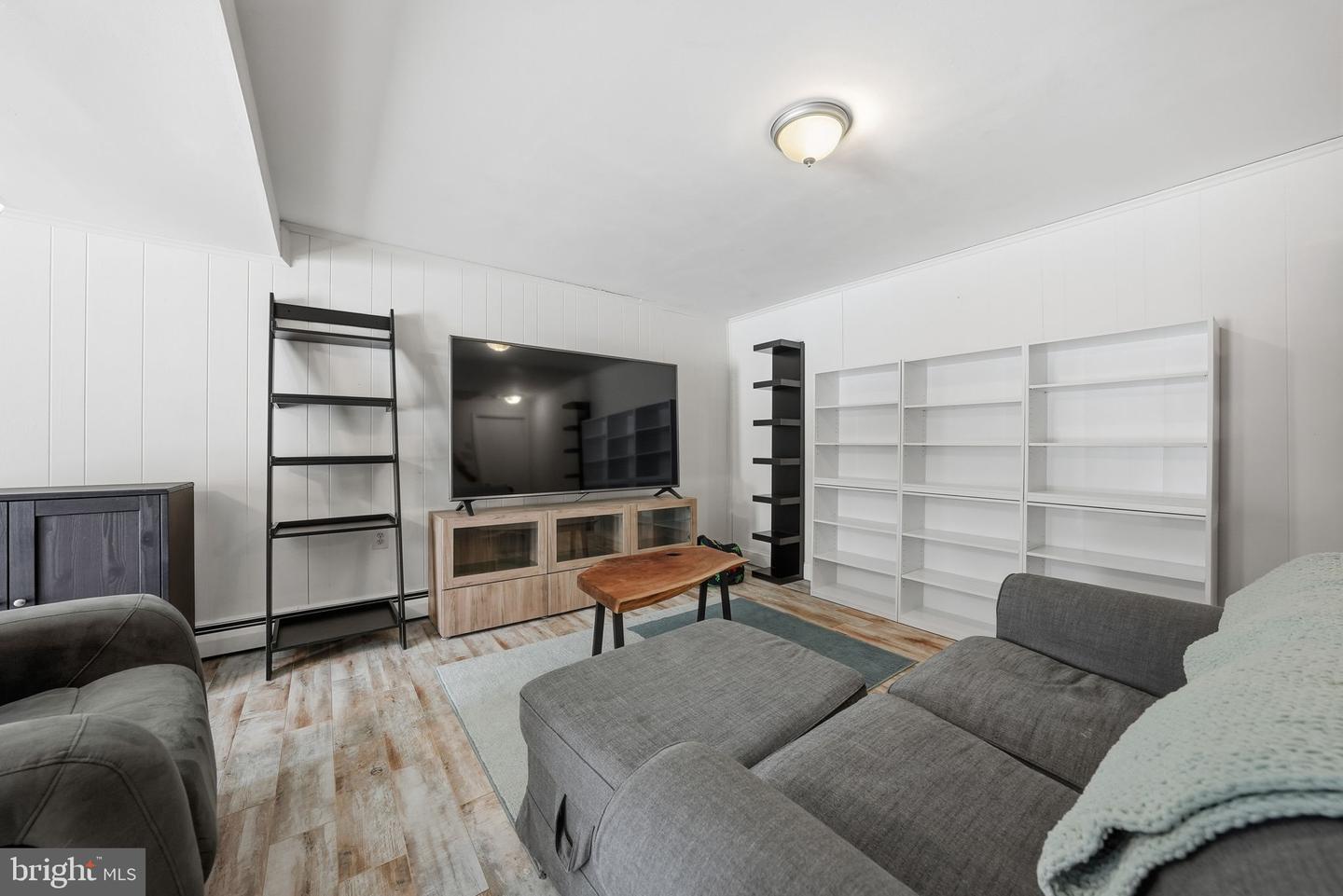 4602 KENWOOD DR, WOODBRIDGE, Virginia 22193, 3 Bedrooms Bedrooms, ,2 BathroomsBathrooms,Residential,For sale,4602 KENWOOD DR,VAPW2111700 MLS # VAPW2111700