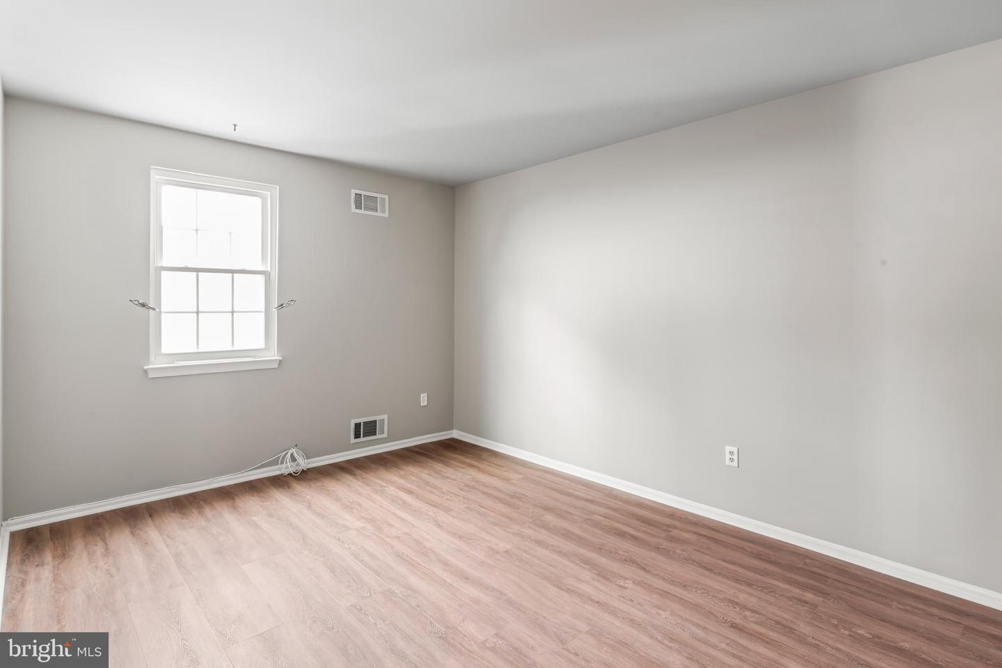 11310 HANDLEBAR RD, RESTON, Virginia 20191, 5 Bedrooms Bedrooms, ,3 BathroomsBathrooms,Residential,For sale,11310 HANDLEBAR RD,VAFX2288664 MLS # VAFX2288664