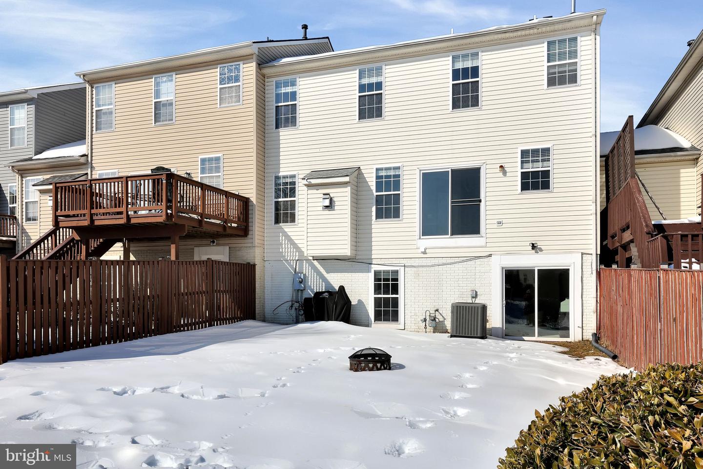 303 BAISH DR SE, LEESBURG, Virginia 20175, 4 Bedrooms Bedrooms, 17 Rooms Rooms,3 BathroomsBathrooms,Residential,For sale,303 BAISH DR SE,VALO2115146 MLS # VALO2115146