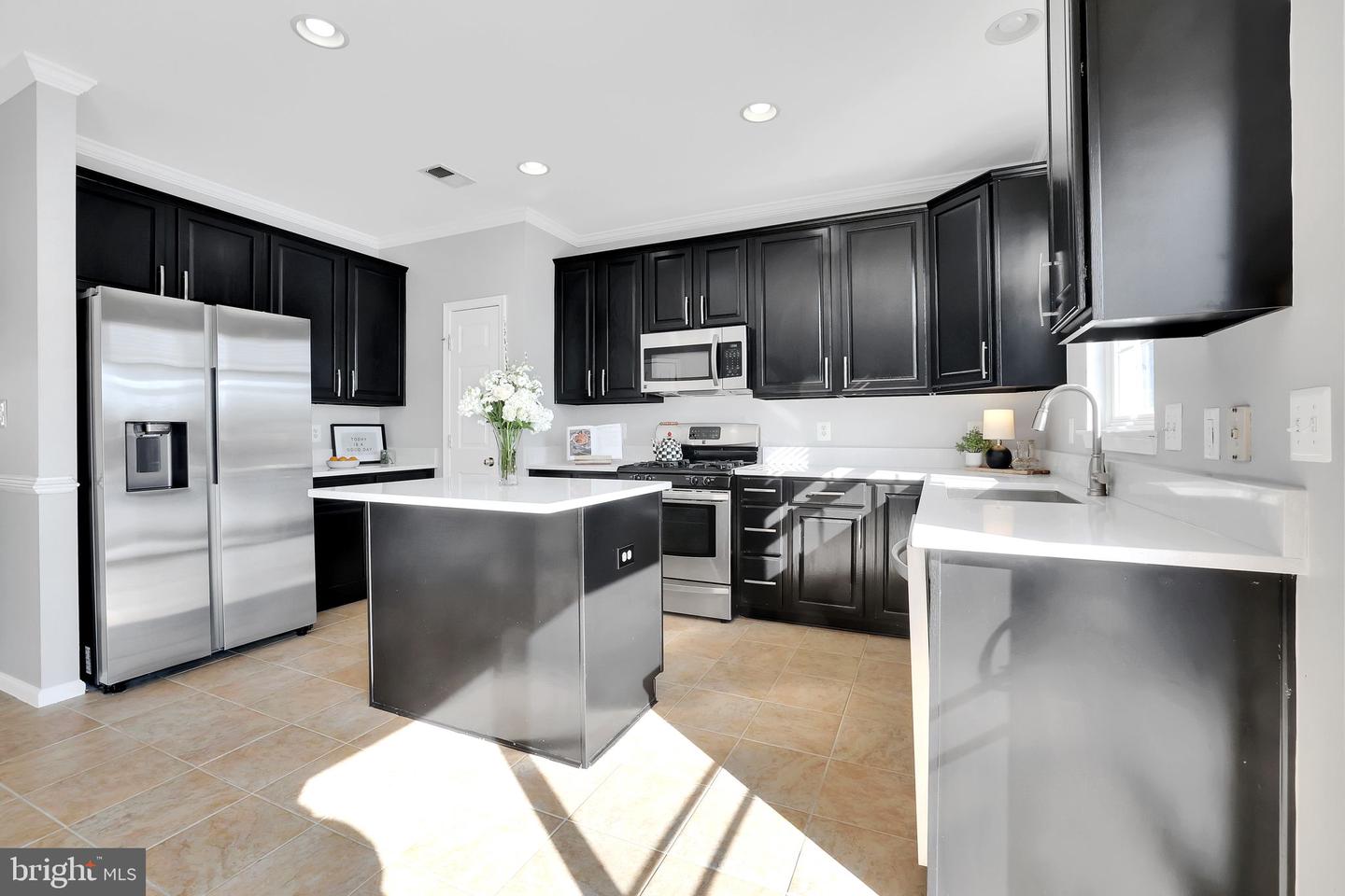 303 BAISH DR SE, LEESBURG, Virginia 20175, 4 Bedrooms Bedrooms, 17 Rooms Rooms,3 BathroomsBathrooms,Residential,For sale,303 BAISH DR SE,VALO2115146 MLS # VALO2115146