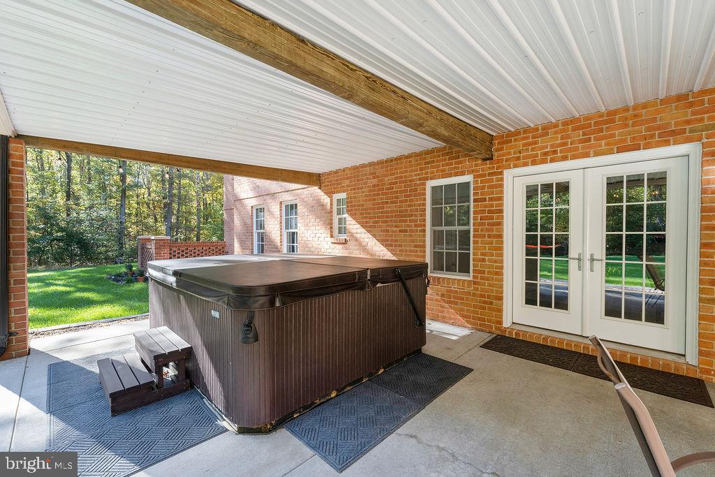 13611 KALMBACKS MILL DR, FREDERICKSBURG, Virginia 22407, 5 Bedrooms Bedrooms, 28 Rooms Rooms,6 BathroomsBathrooms,Residential,For sale,13611 KALMBACKS MILL DR,VASP2039024 MLS # VASP2039024