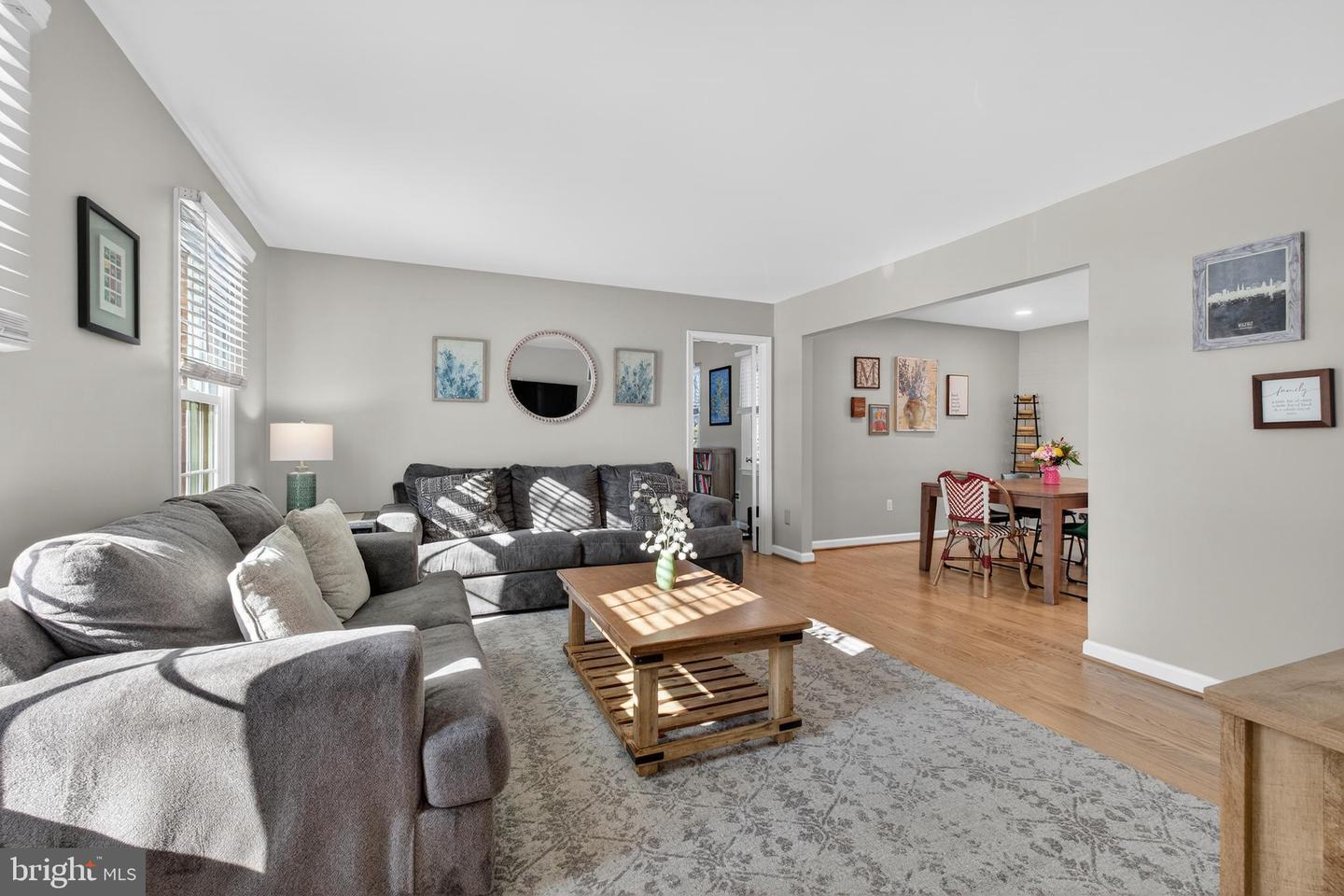 11922 HOLLY SPRING DR, GREAT FALLS, Virginia 22066, 5 Bedrooms Bedrooms, ,3 BathroomsBathrooms,Residential,For sale,11922 HOLLY SPRING DR,VAFX2288734 MLS # VAFX2288734