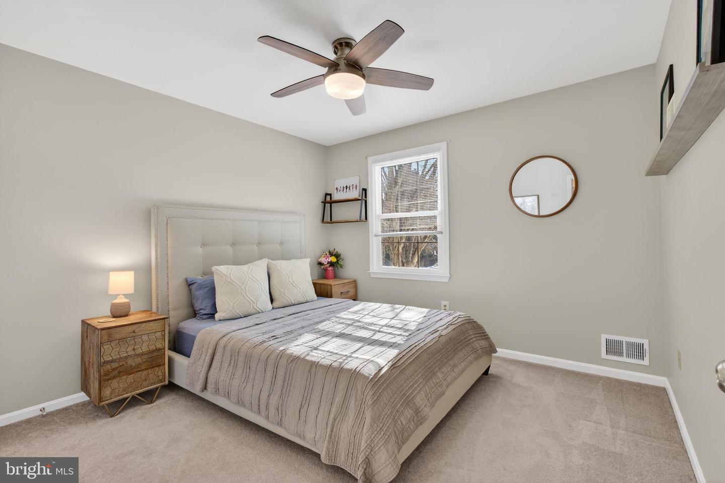 11922 HOLLY SPRING DR, GREAT FALLS, Virginia 22066, 5 Bedrooms Bedrooms, ,3 BathroomsBathrooms,Residential,For sale,11922 HOLLY SPRING DR,VAFX2288734 MLS # VAFX2288734