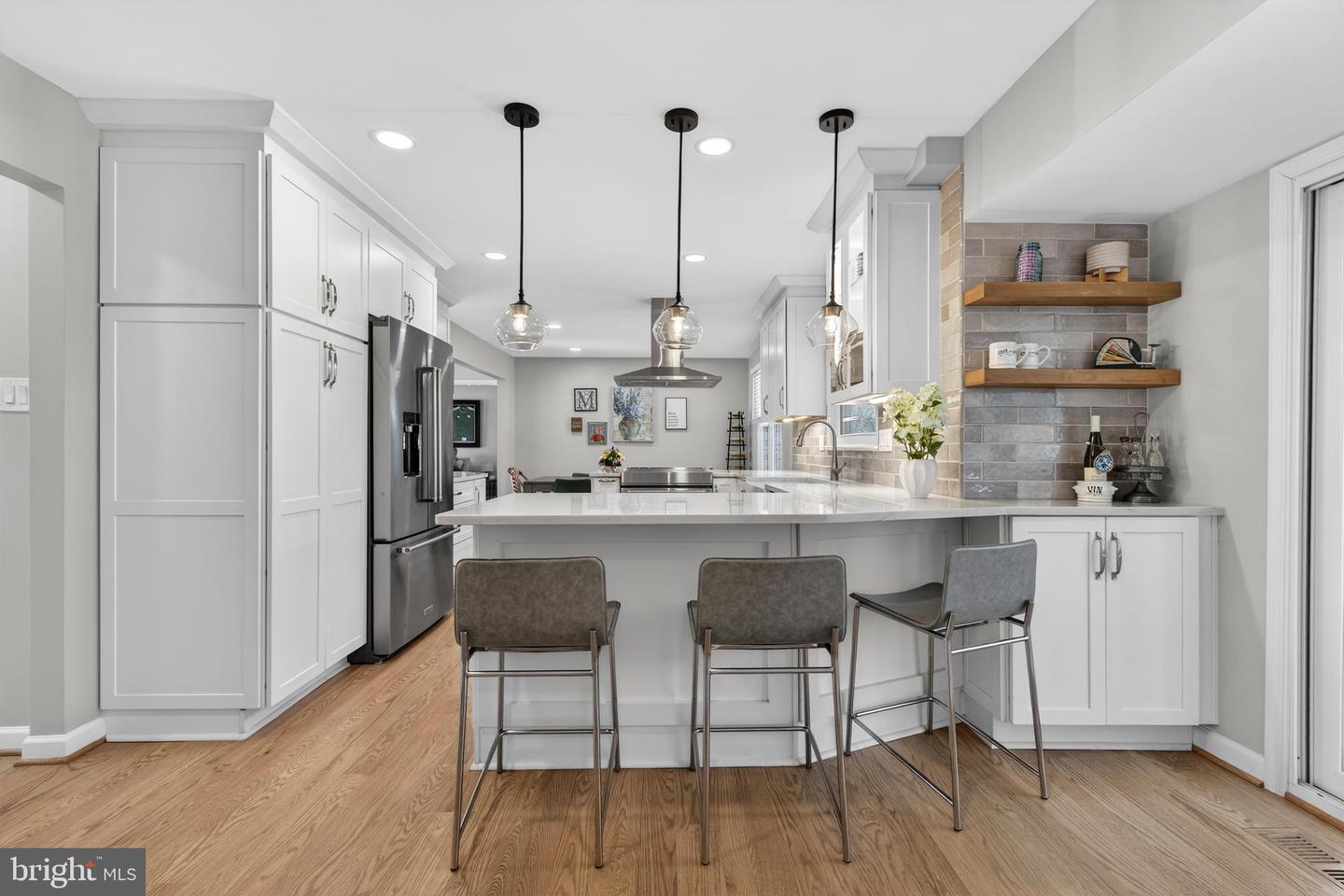 11922 HOLLY SPRING DR, GREAT FALLS, Virginia 22066, 5 Bedrooms Bedrooms, ,3 BathroomsBathrooms,Residential,For sale,11922 HOLLY SPRING DR,VAFX2288734 MLS # VAFX2288734