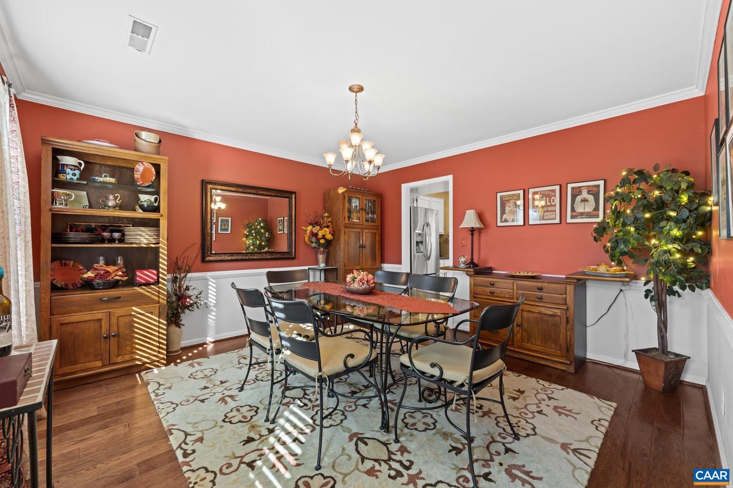 1817 HEARTHGLOW LN, CHARLOTTESVILLE, Virginia 22901, 4 Bedrooms Bedrooms, ,2 BathroomsBathrooms,Residential,For sale,1817 HEARTHGLOW LN,672990 MLS # 672990