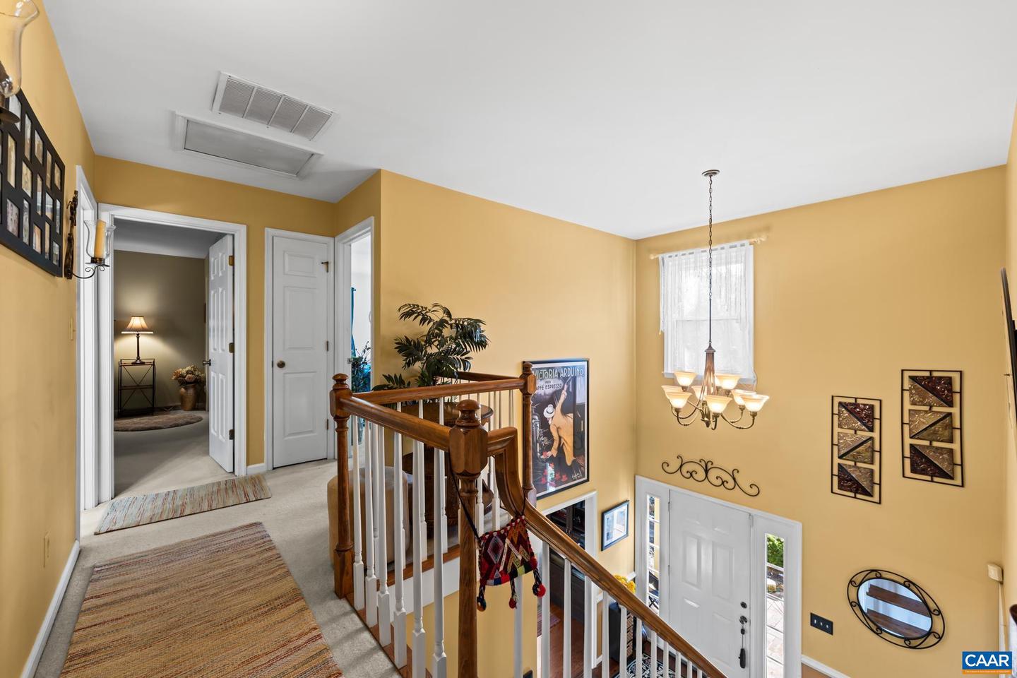 1817 HEARTHGLOW LN, CHARLOTTESVILLE, Virginia 22901, 4 Bedrooms Bedrooms, ,2 BathroomsBathrooms,Residential,For sale,1817 HEARTHGLOW LN,672990 MLS # 672990